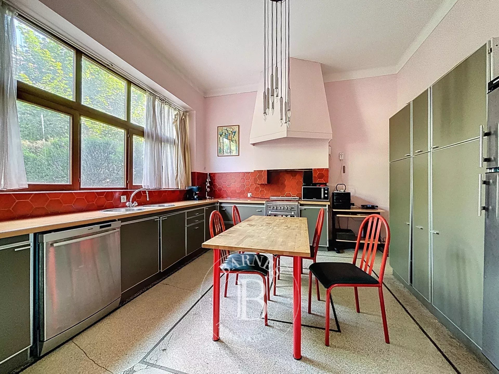 Woluwe-Saint-Pierre - Montgomery - Art deco house- 5 Bedrooms - South garden