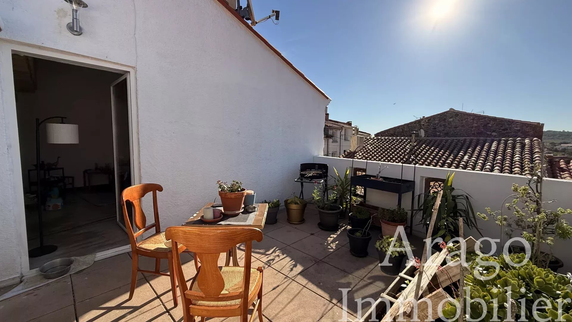 À VENDRE MAISON DE VILLAGE R+2