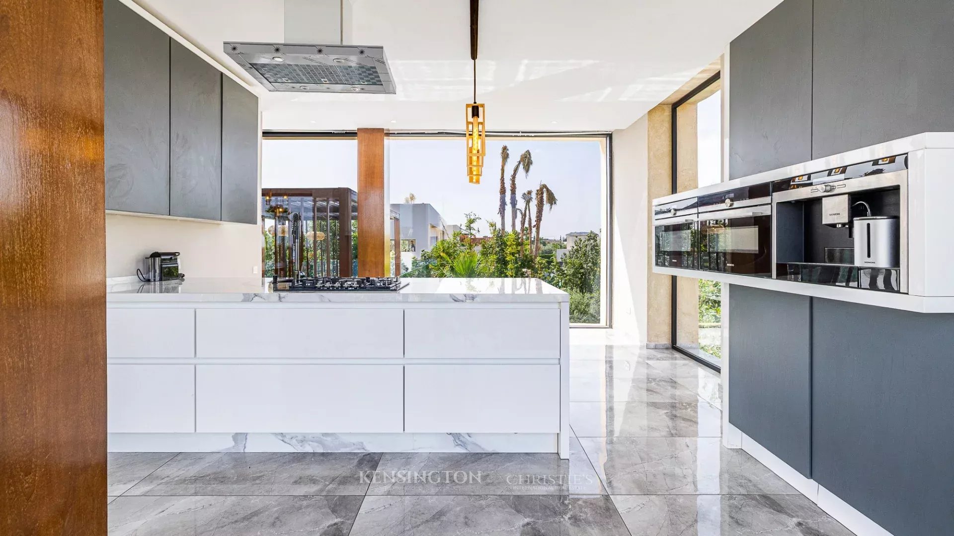5 Bedroom Villa/Townhouse's Image 34
