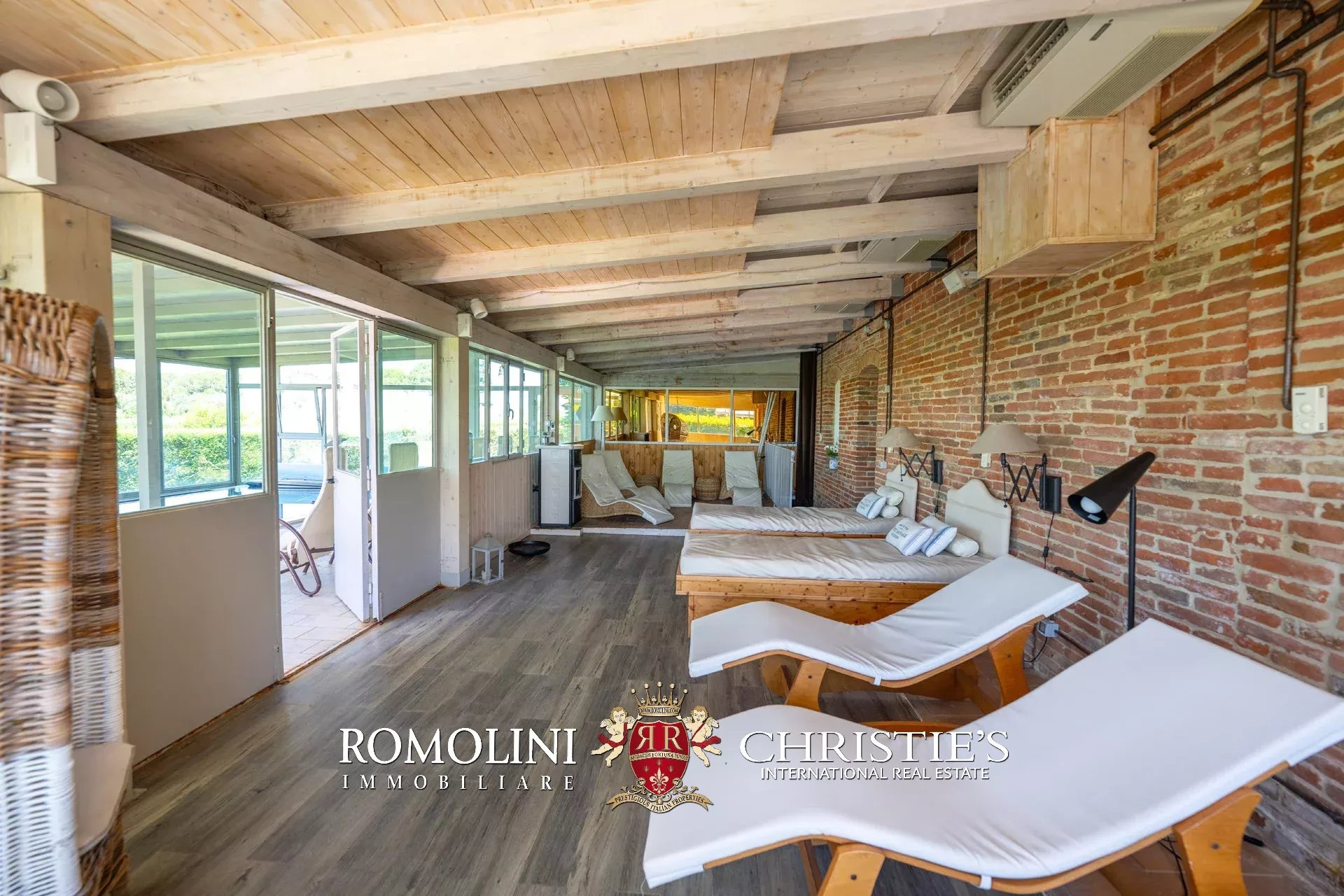 16 Bedroom Villa/Townhouse's Image 55