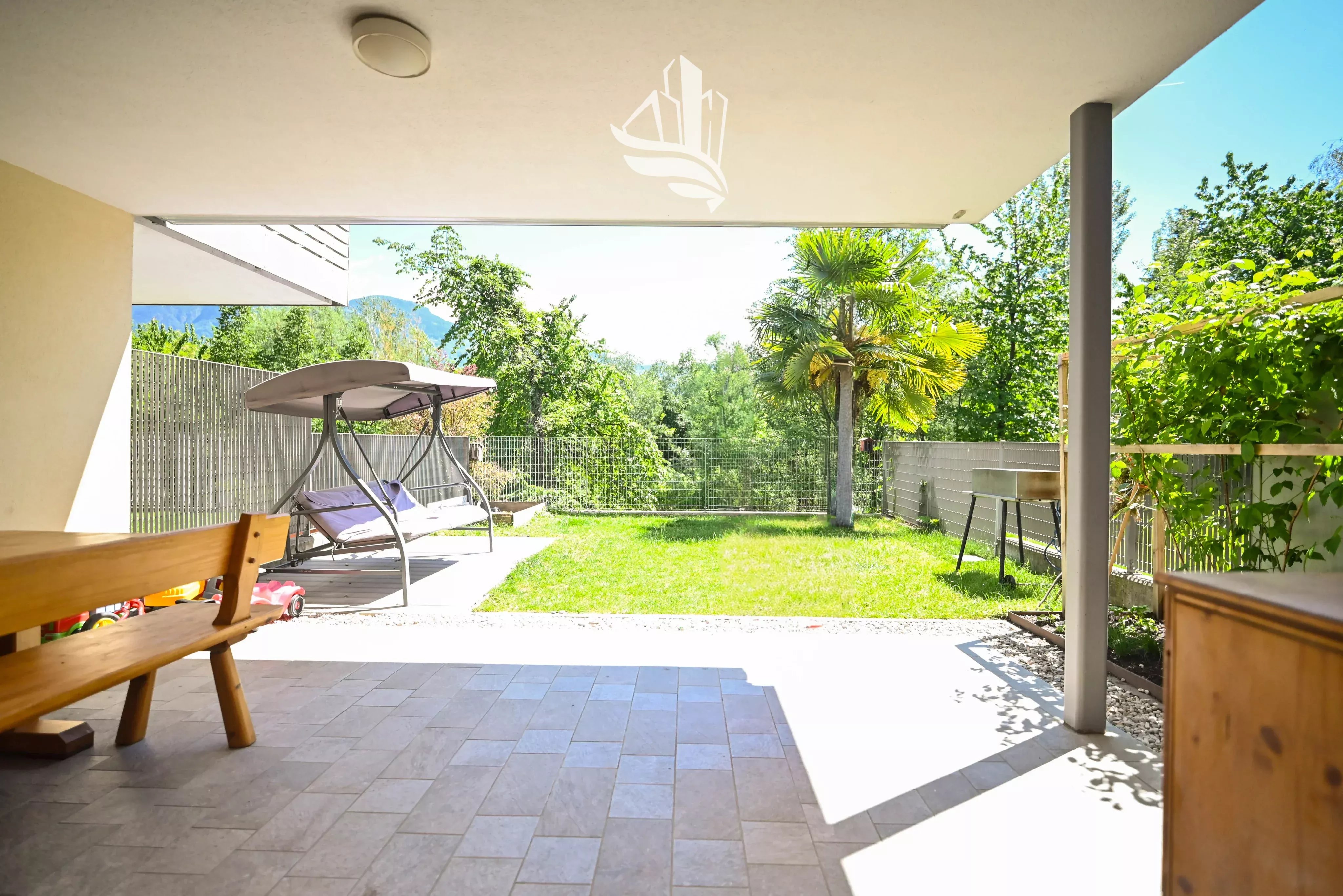 Gartenwohnung mit Doppelgarage in Lana