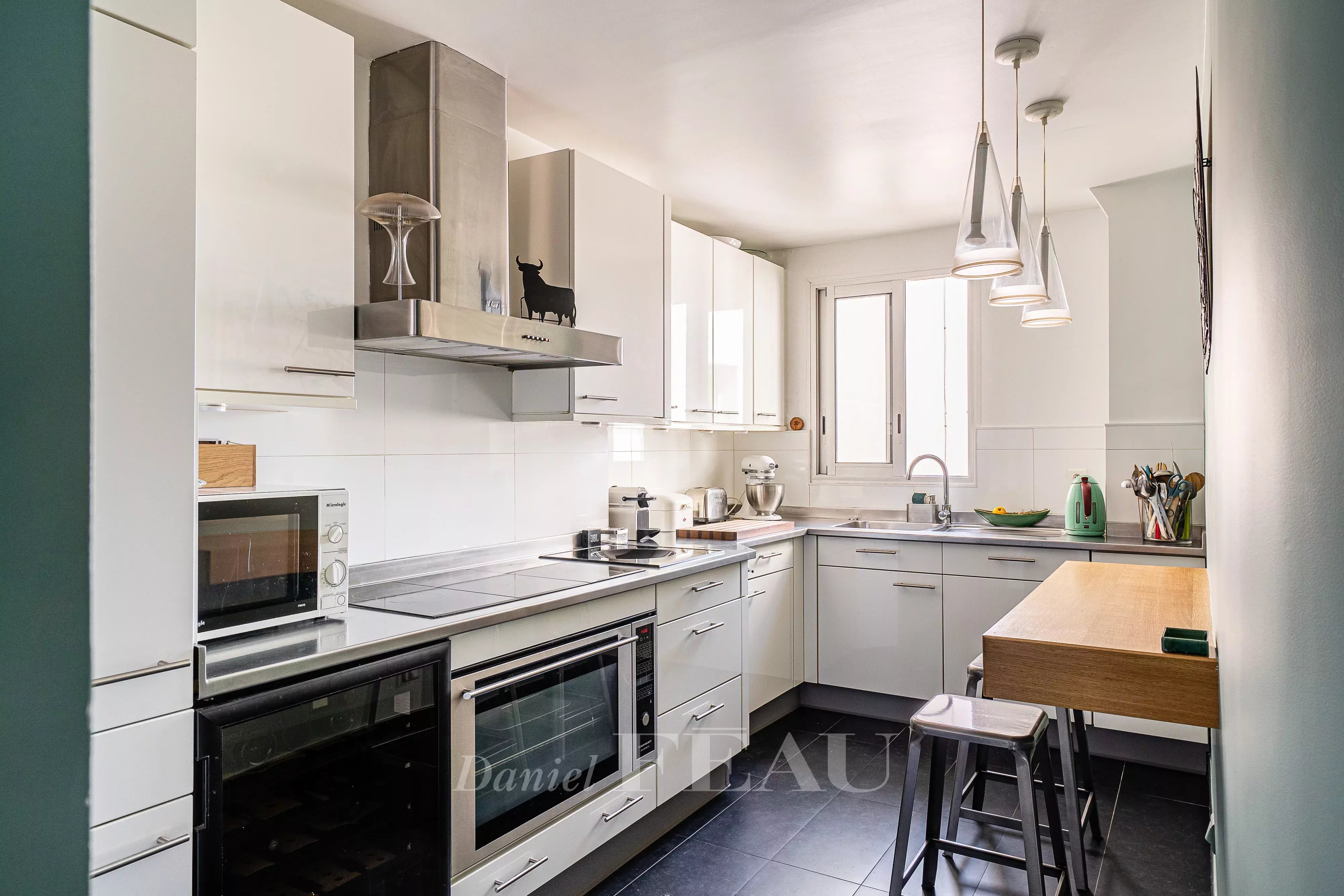 Sale Apartment Paris 14th