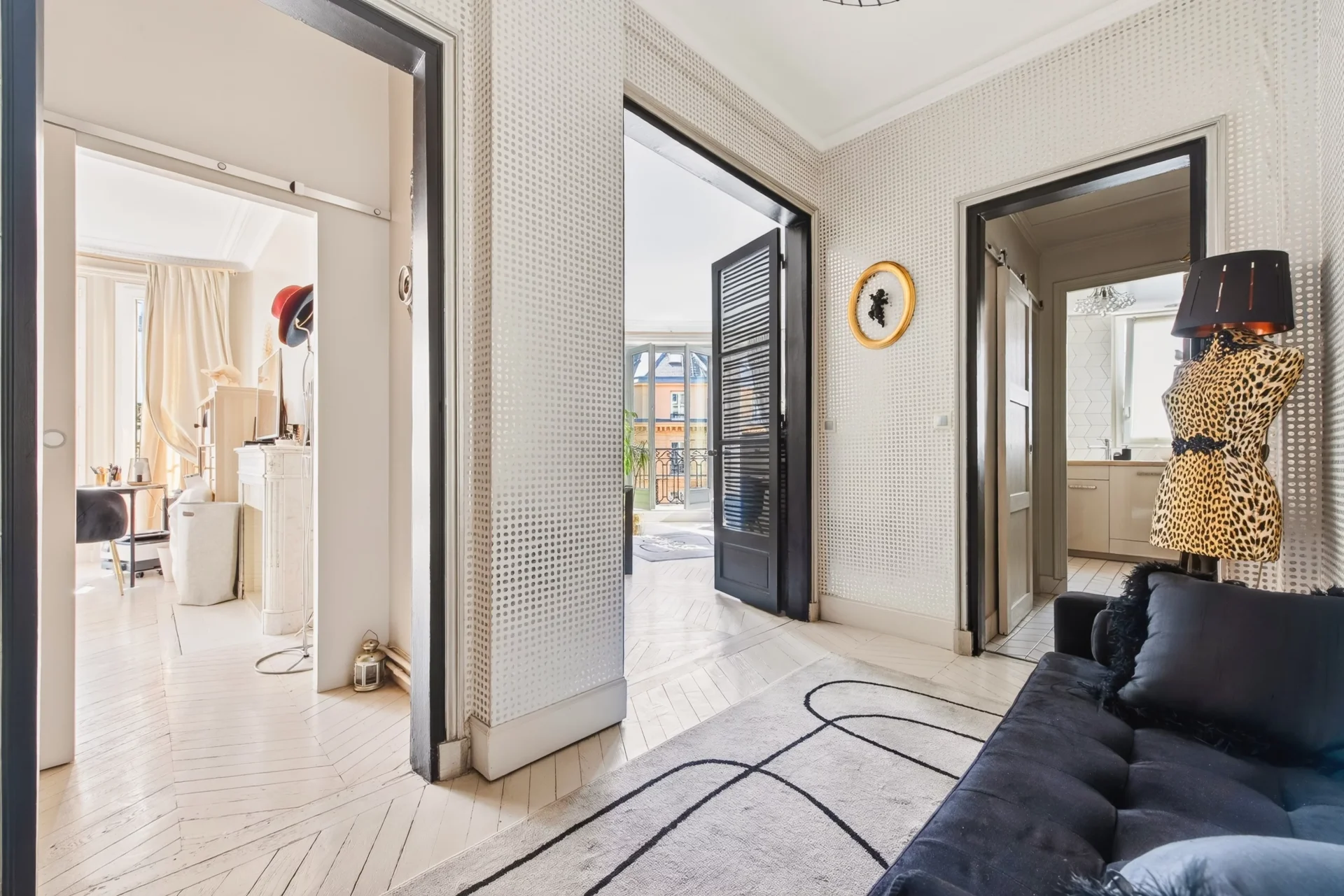 Paris 16e - TRIANGLE D'OR