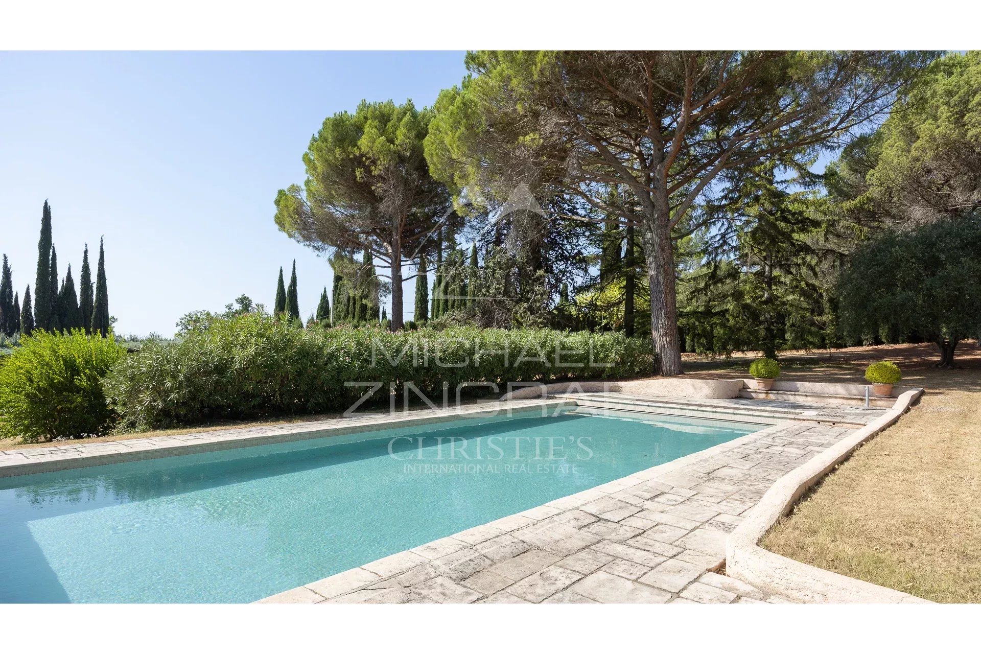 3 Bedroom Villa/Townhouse's Image 6