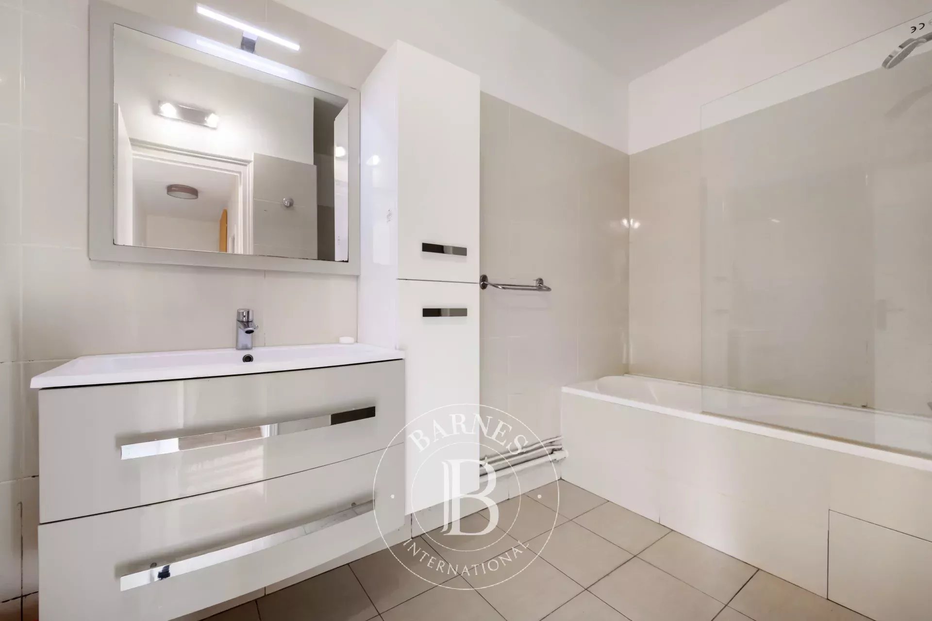 Daire Paris 8ème - picture 6