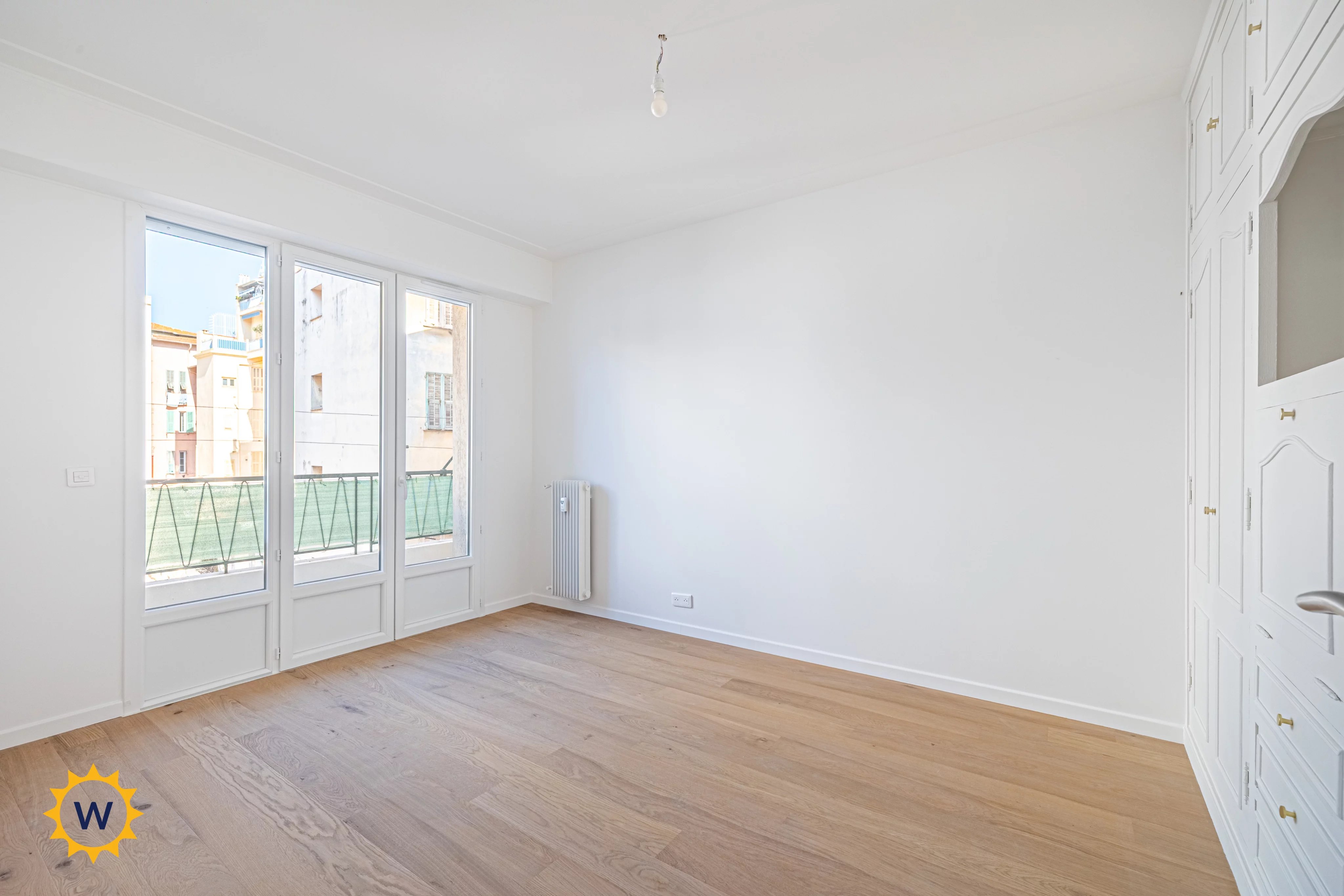 NICE  CENTRE - 2 PIECES VIDE — photo 3