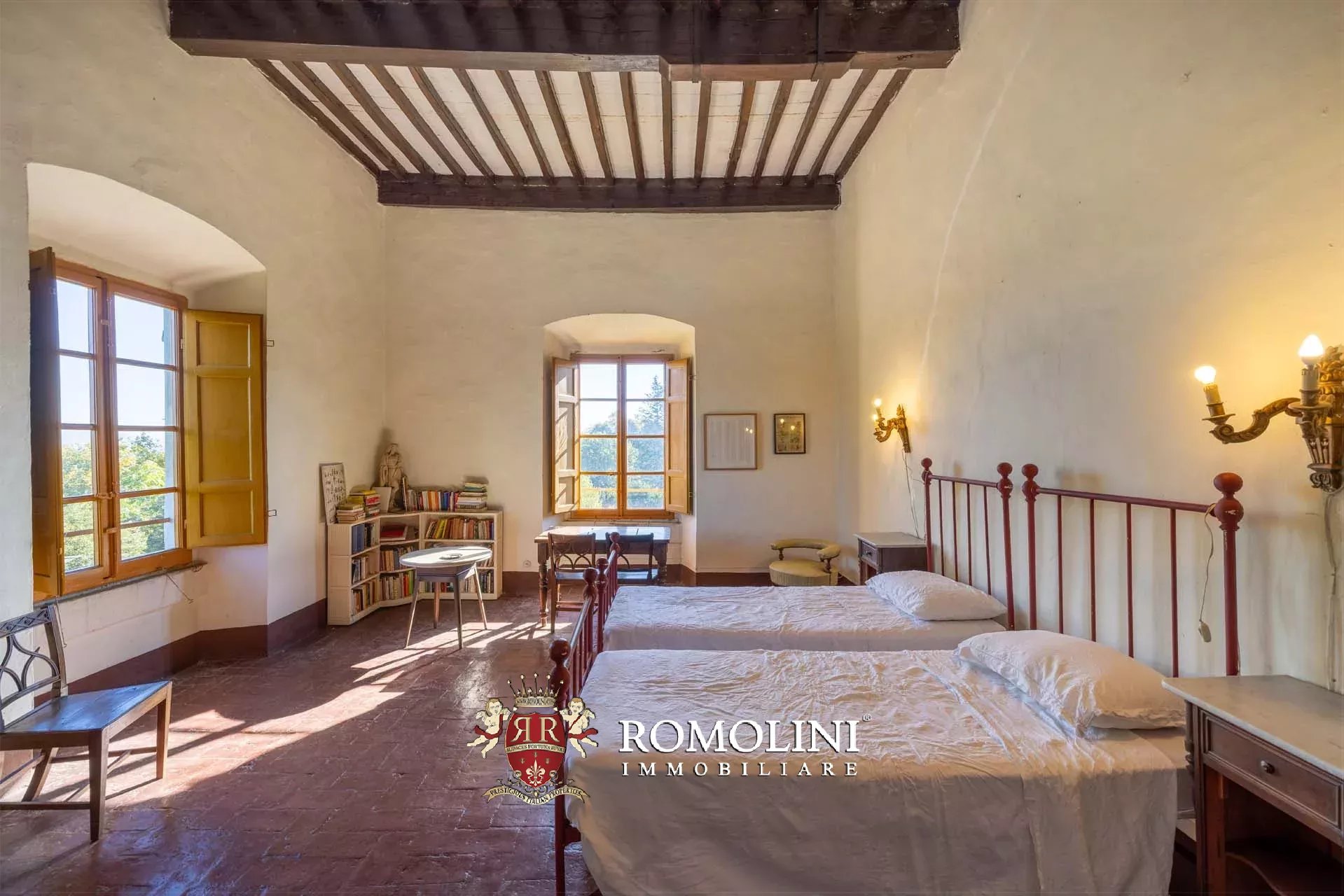 14 Bedroom Villa/Townhouse's Image 48