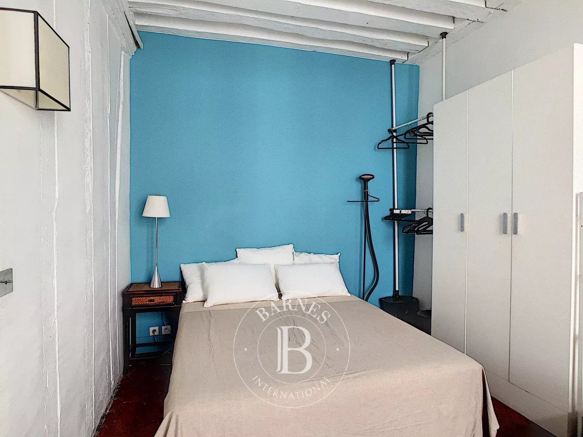 Daire Paris 3ème - picture 8