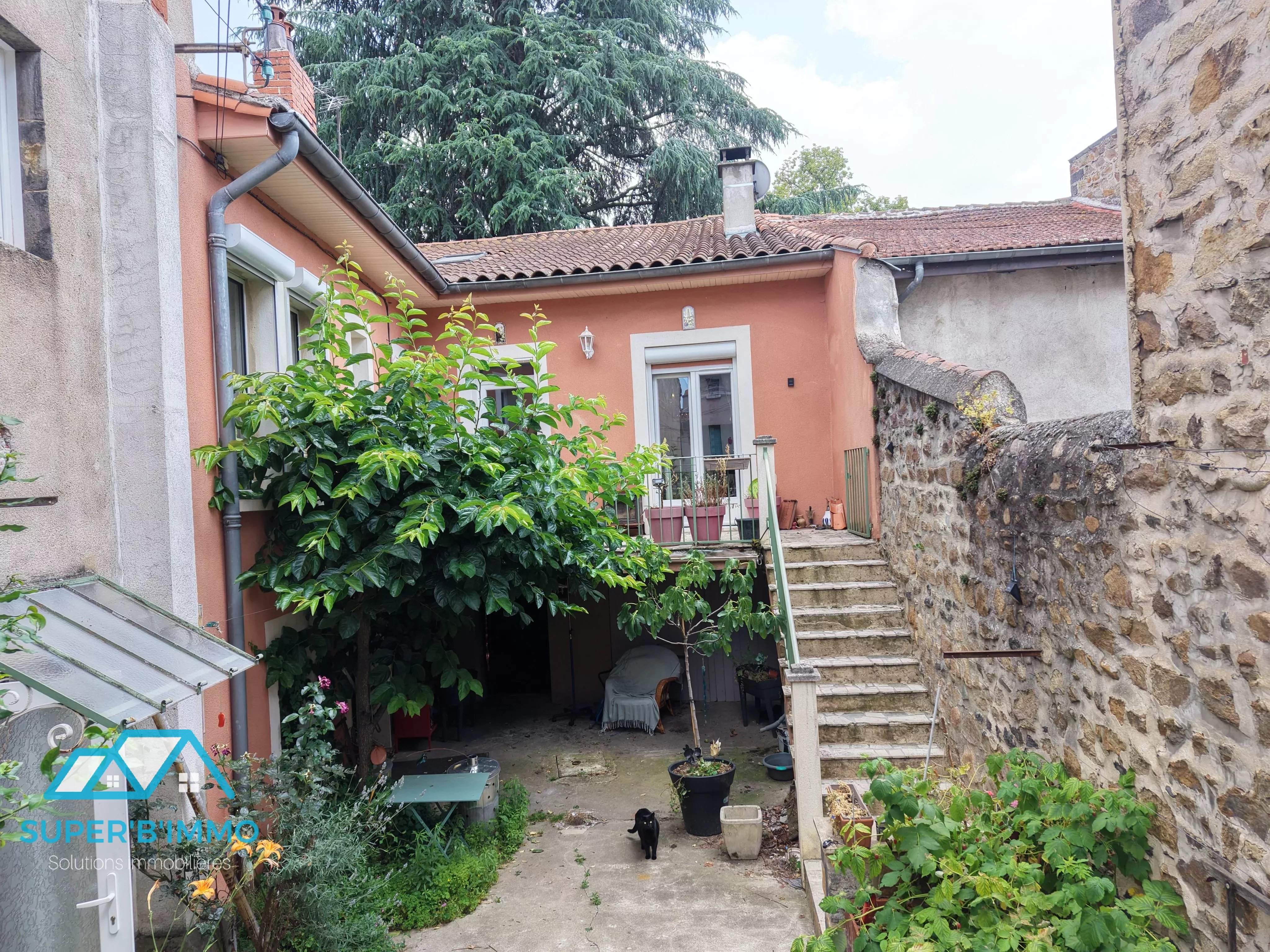 Agence immobilière de 