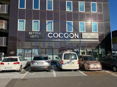 Negozio---Locale-commerciale-in-affitto---Bolzano-1