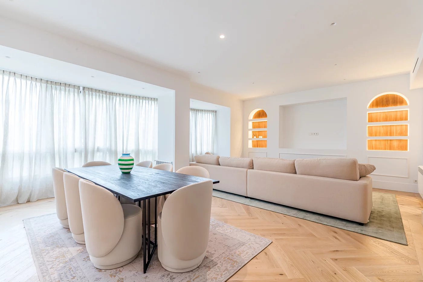 Elegance, spaciousness, and exclusivity in the heart of the Salamanca neighborhood