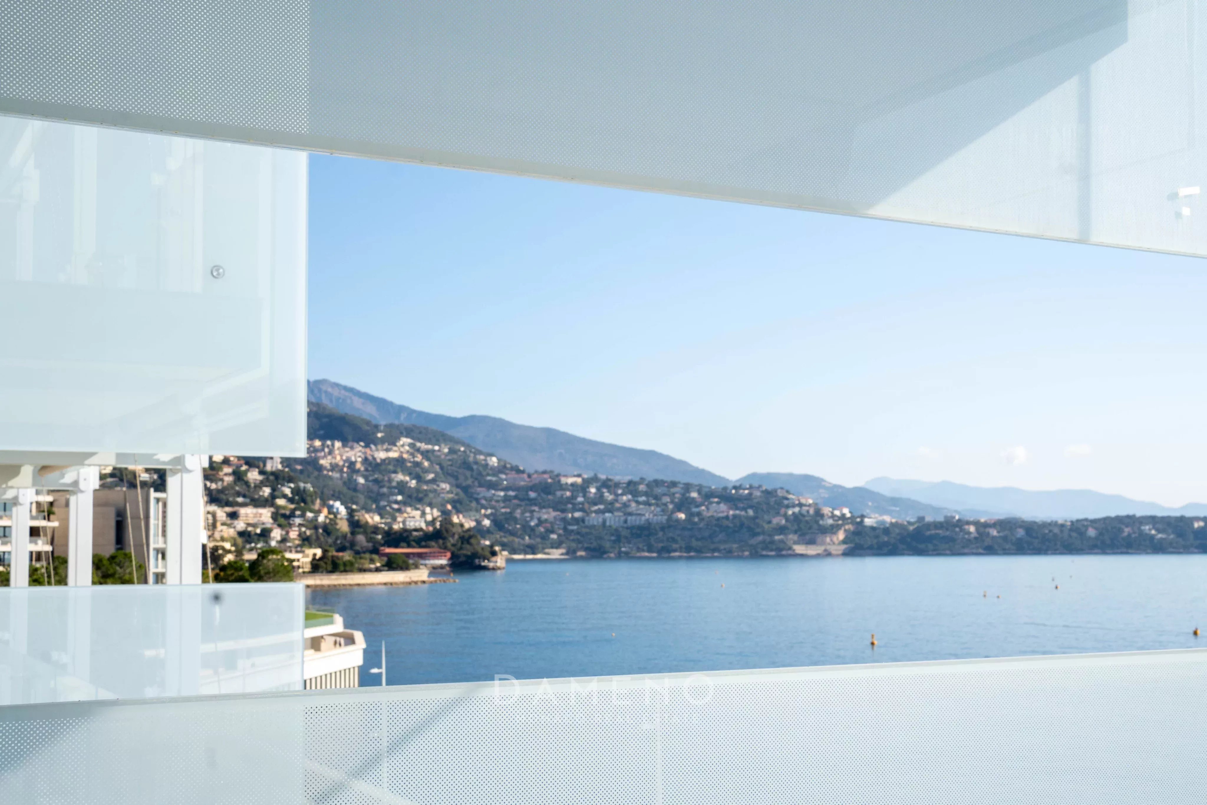 Residenza eccezionale fronte mare: Renzo Residence – Mareterra