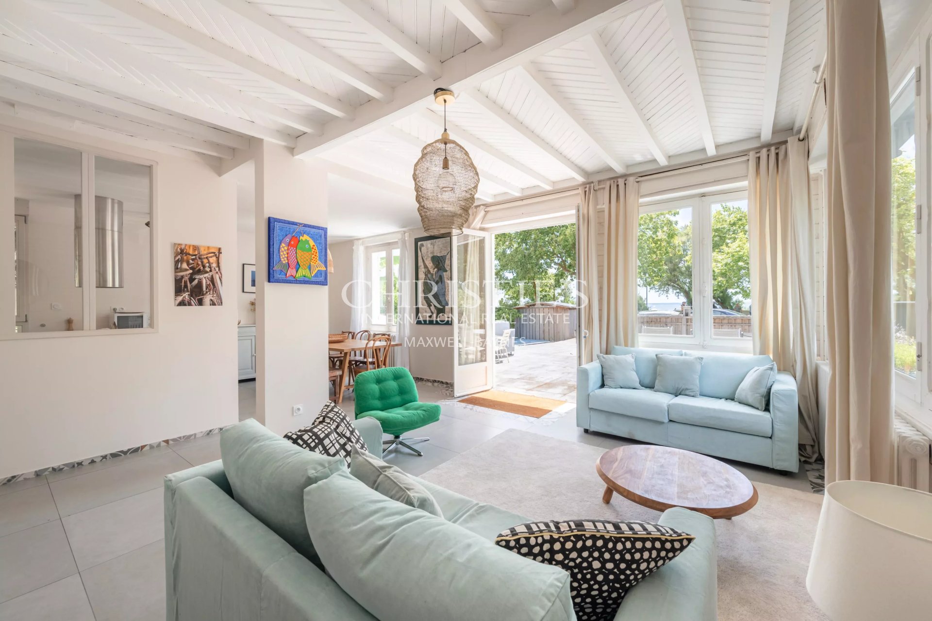 5 Bedroom Villa/Townhouse's Image 8