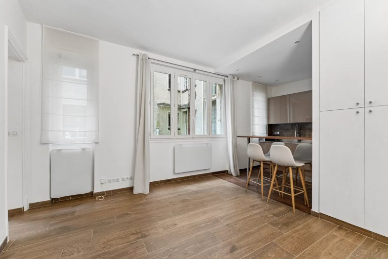 Apartment Paris 7ème