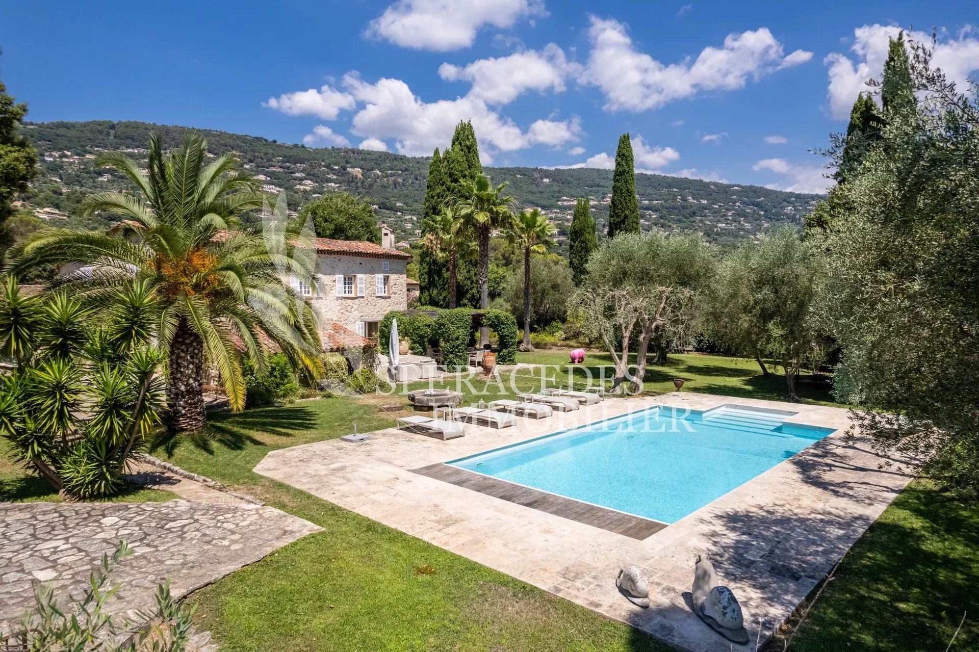 Location saisonnière Villa Le Tignet