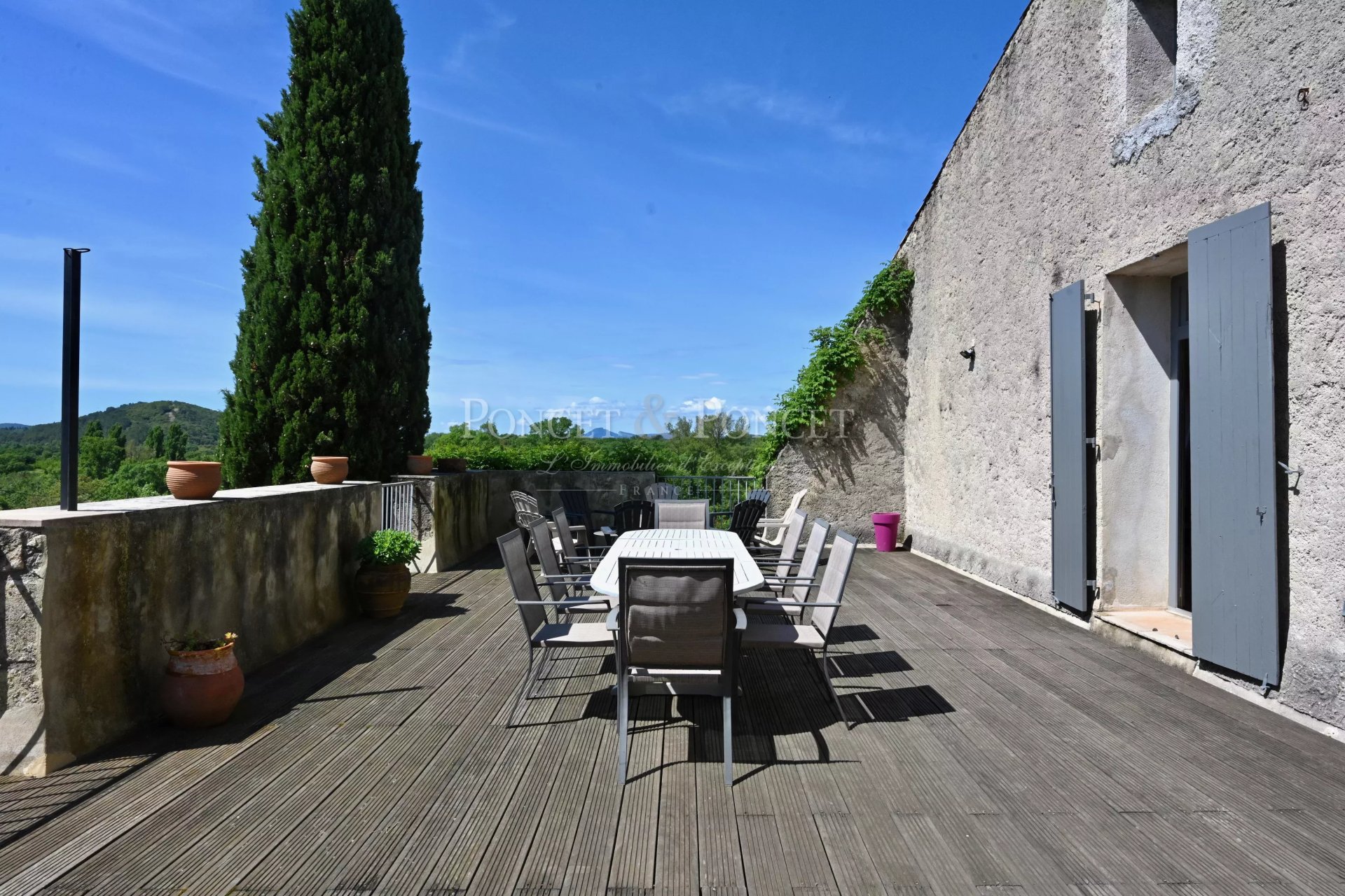 12 Bedroom Villa/Townhouse's Image 24