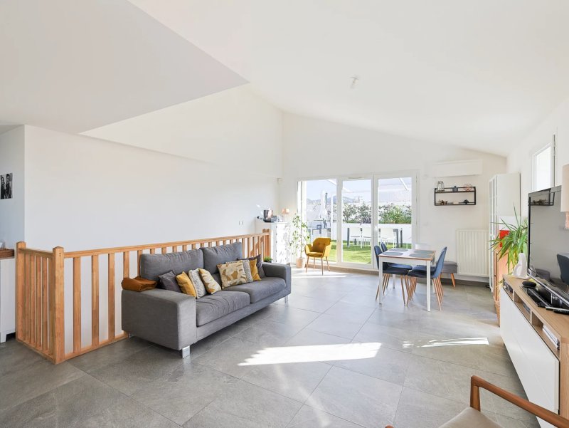 For Sale Apartment | Marseille 8ème - picture 3