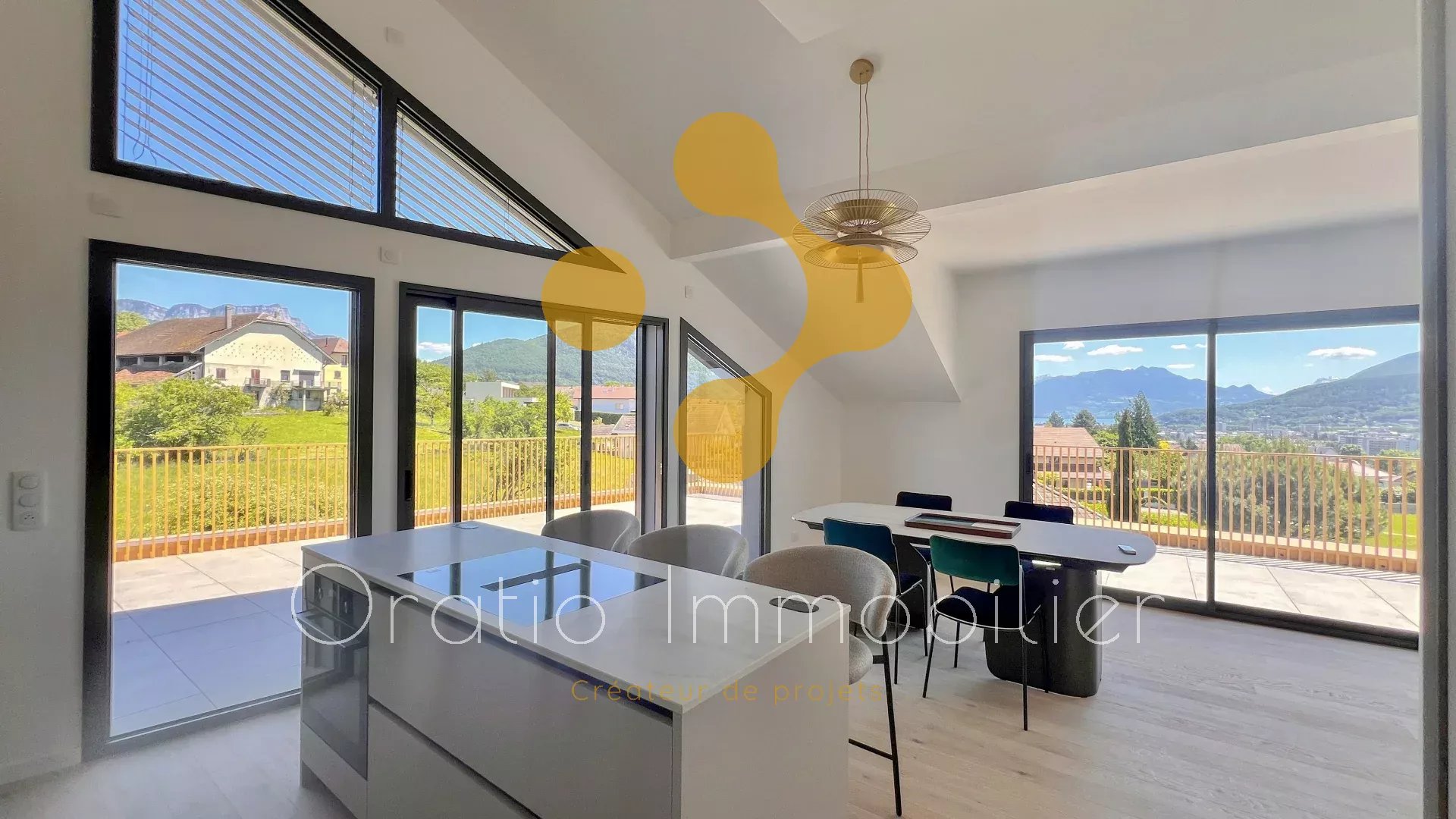 T4 Attique de grand standing avec terrasse vue lac