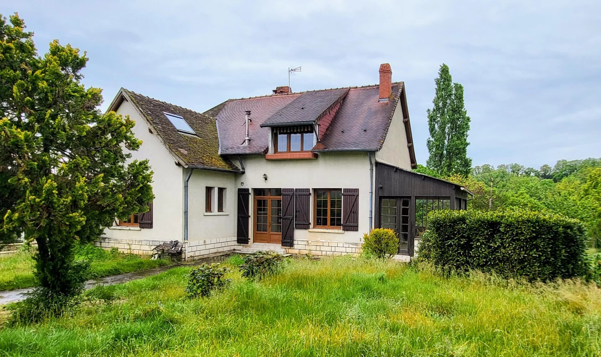 FAMILIENHAUS ZUM VERKAUF IN NÄHE SAINT GAULTIER INDRE (36)