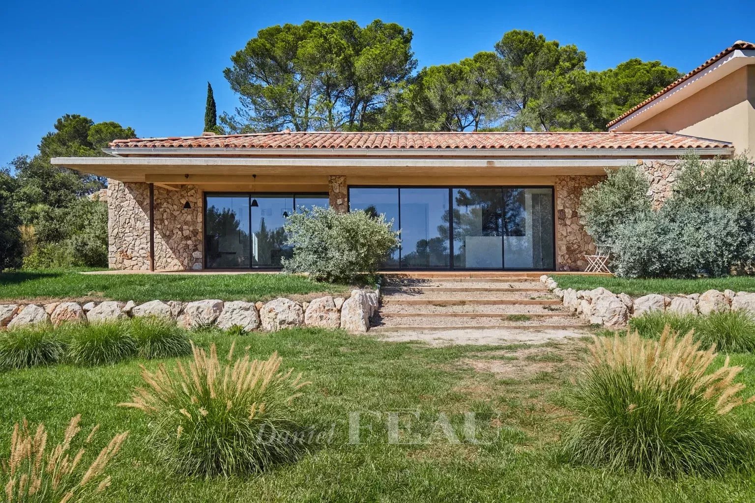 Saint Marc Jaumegarde - Maison contemporaine