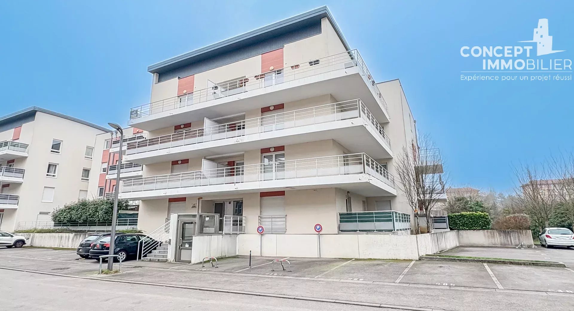 Appartement F3 à vendre, balcon,  box en sous sol