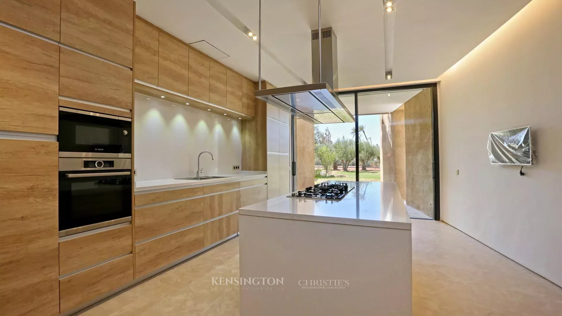 12 Bedroom Villa/Townhouse's Image 48