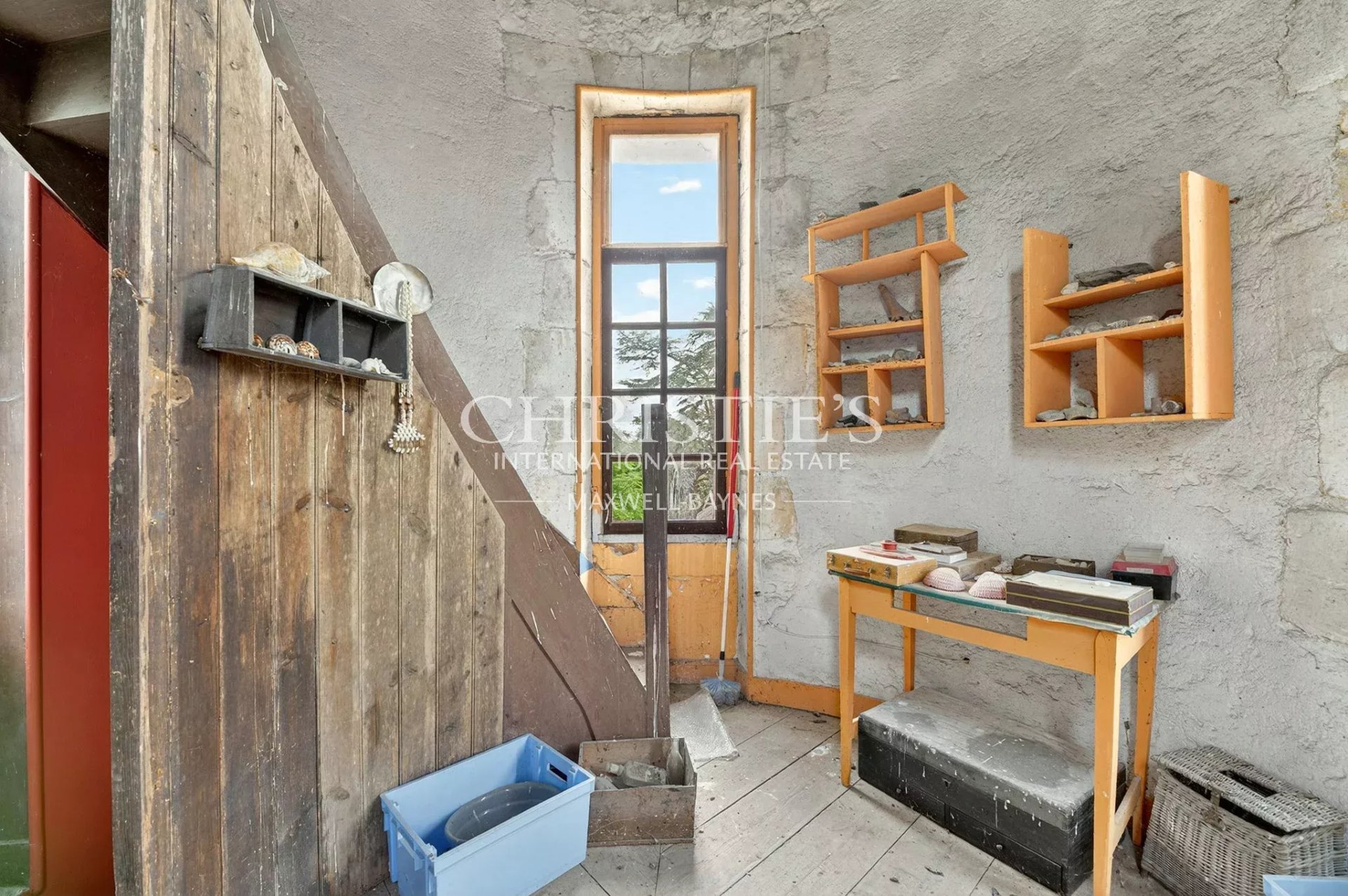 9 Bedroom Chateau's Image 32