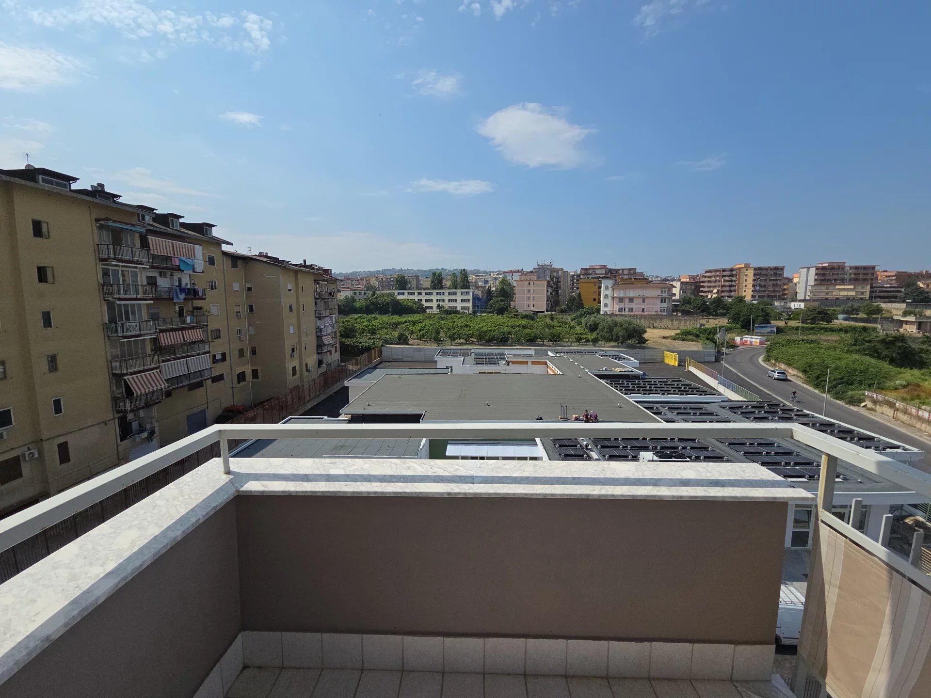 Quadrilocale Ristrutturato "Calvizzano" – Parco Deborah
