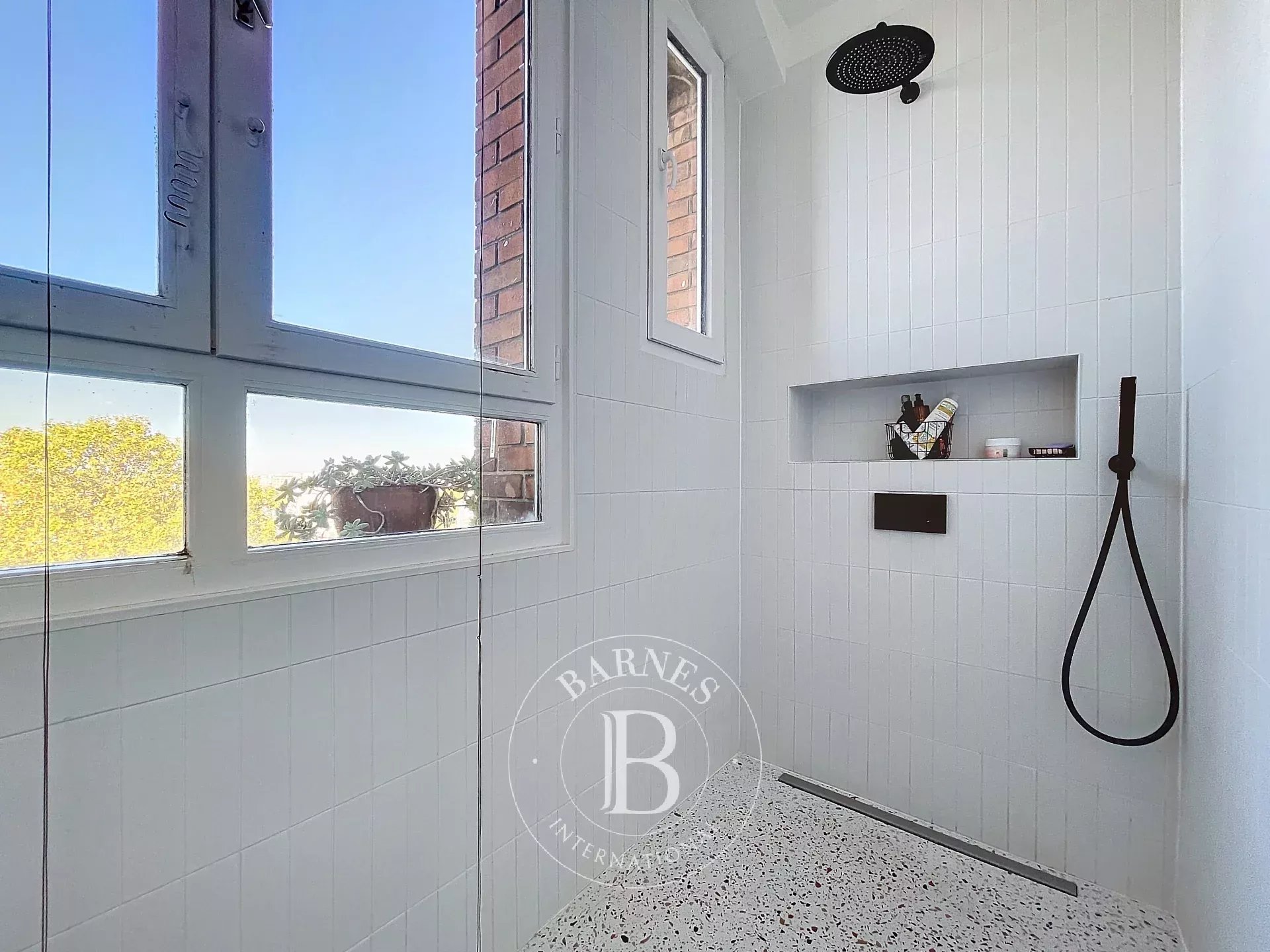 Daire Paris 19ème - picture 13