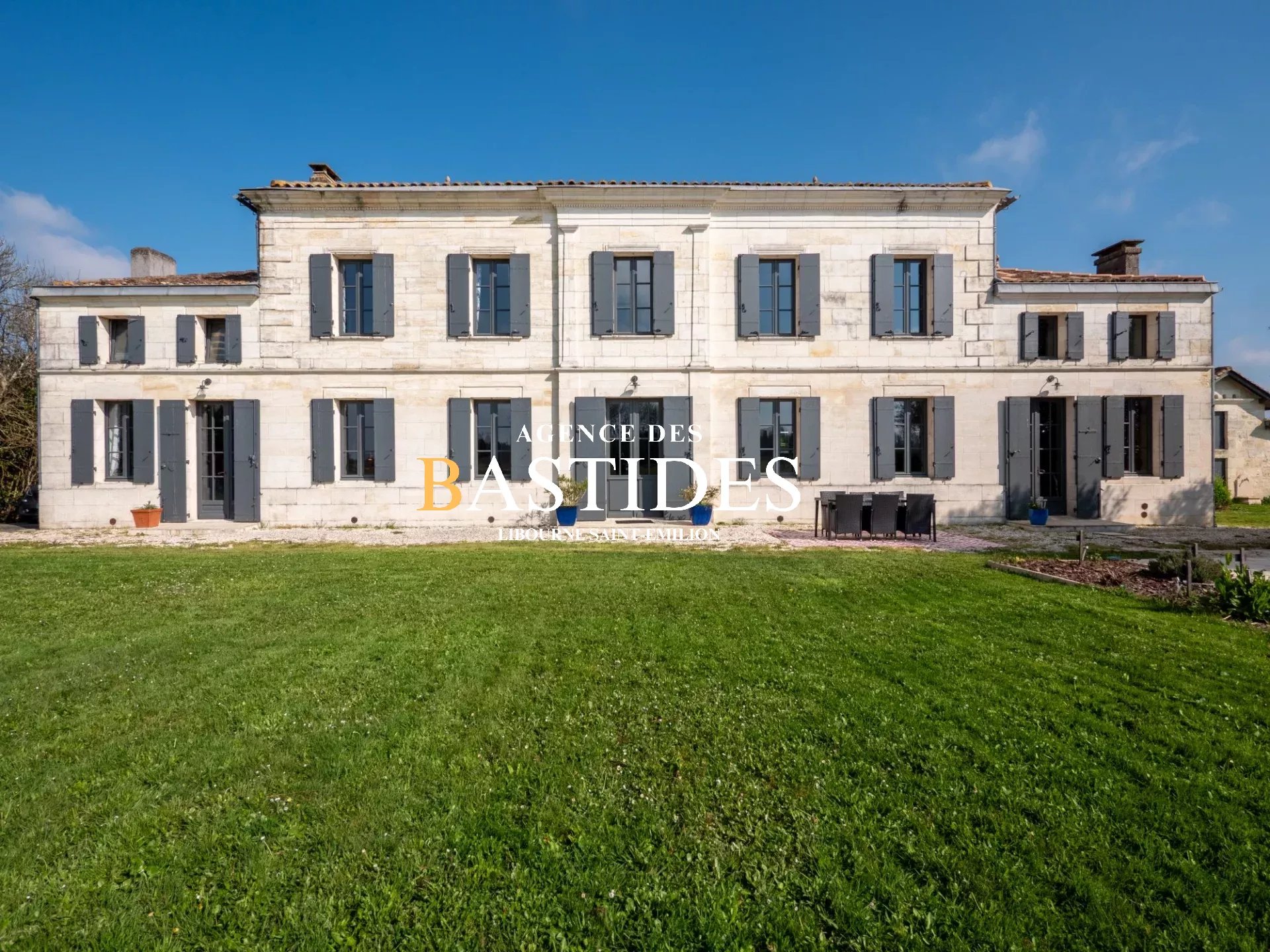 Agence immobilière de AGENCE DES BASTIDES