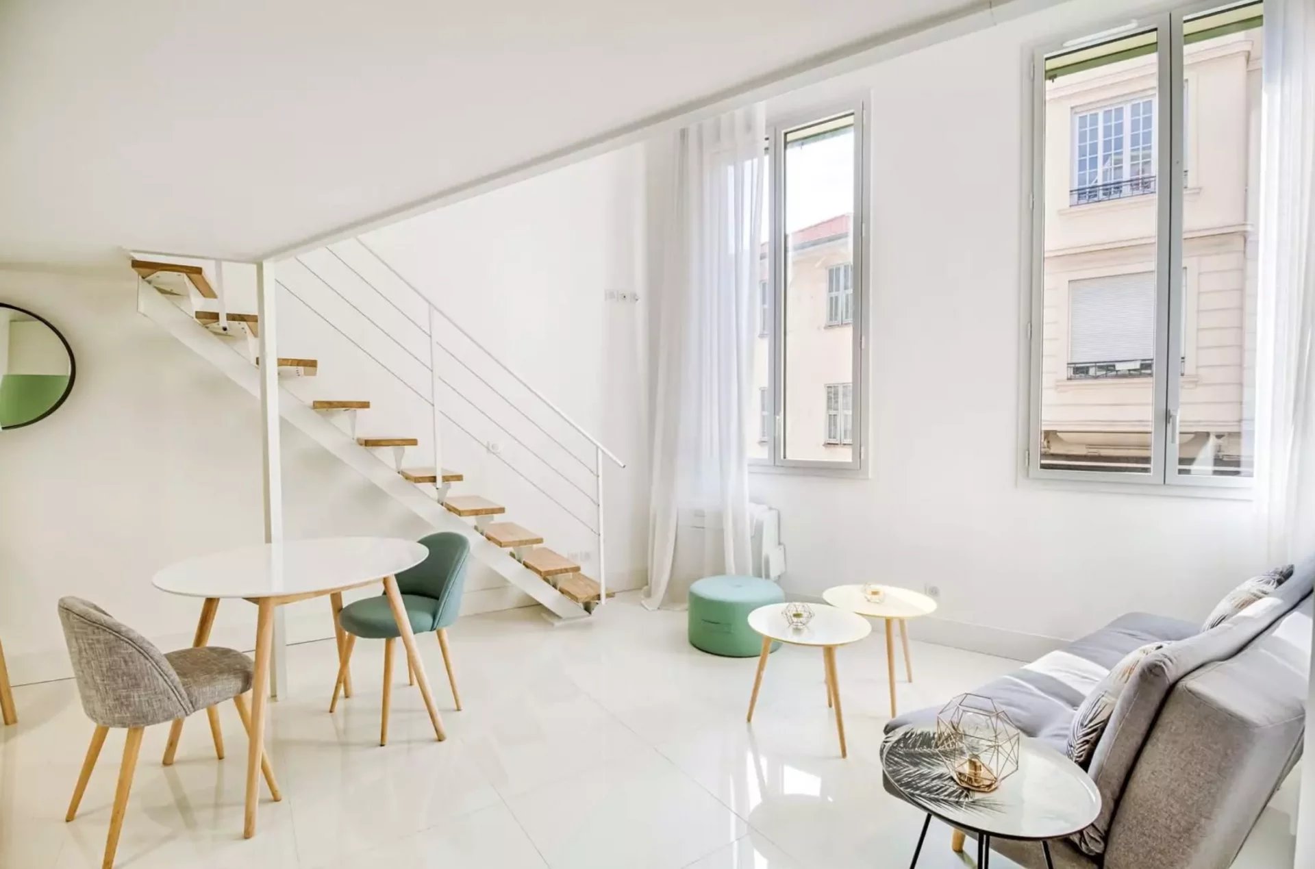 Agence immobilière de 