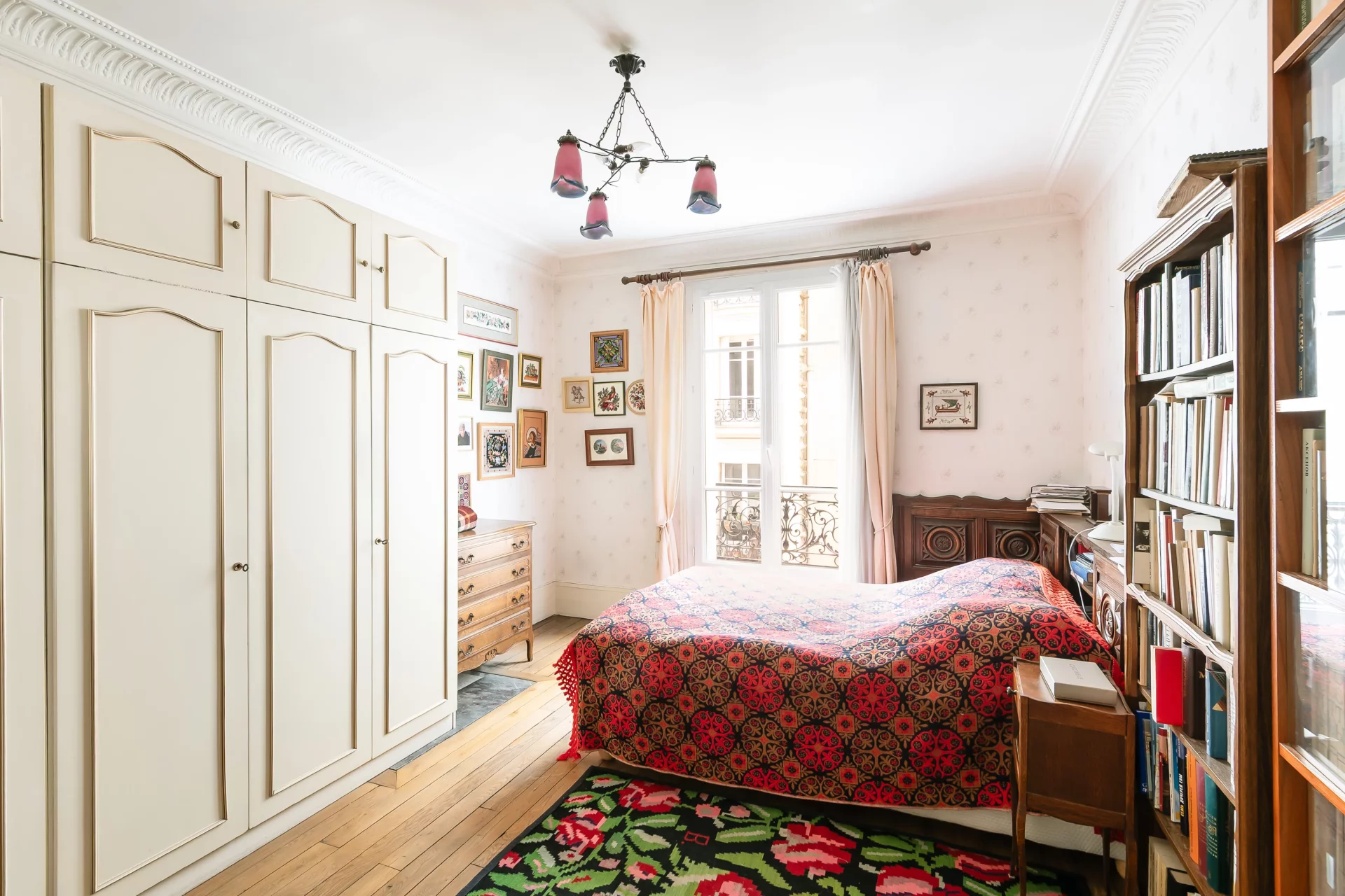 Paris 18e - RUE FRANCOEUR / RUE DES SAULES