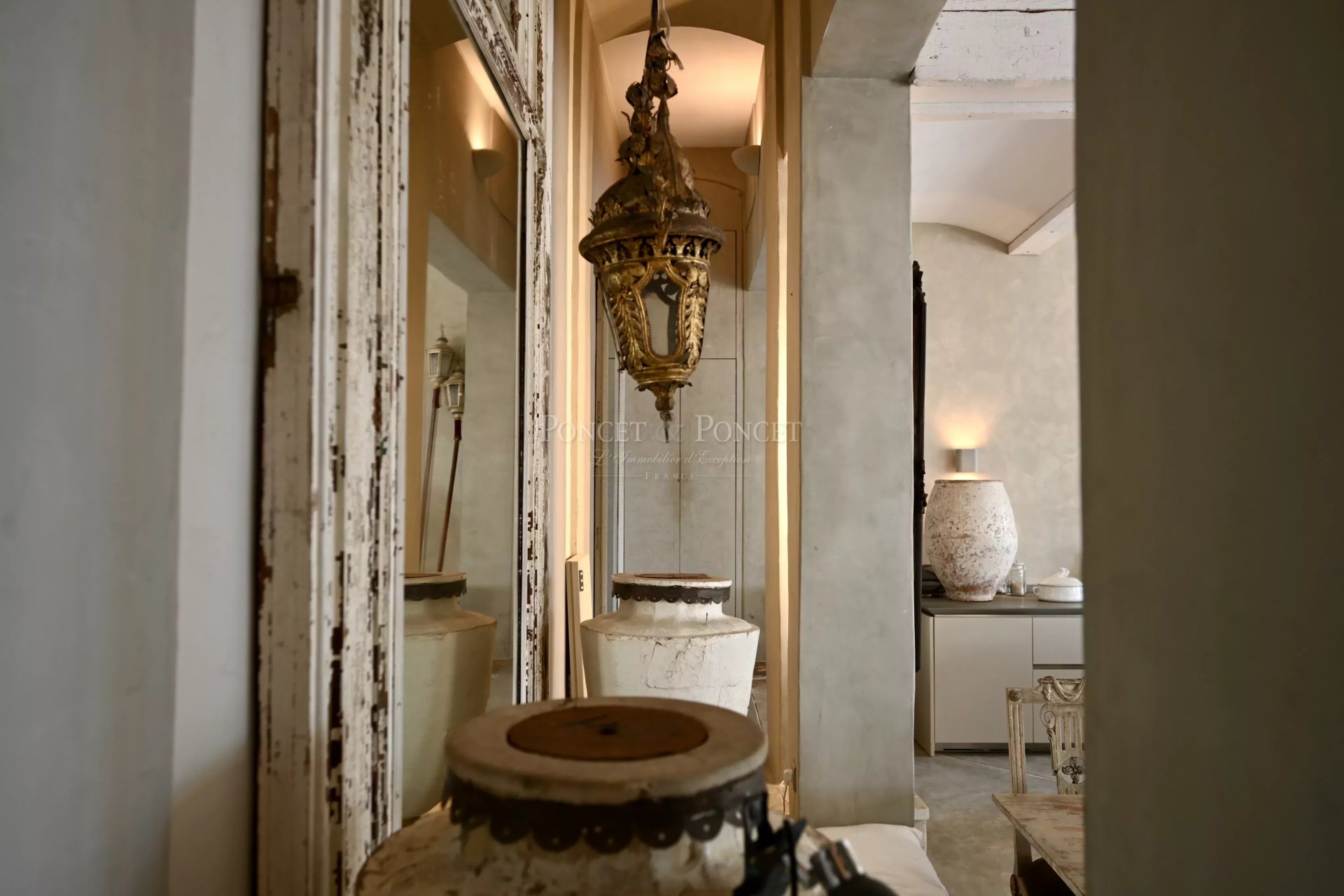 5 Bedroom Villa/Townhouse's Image 5