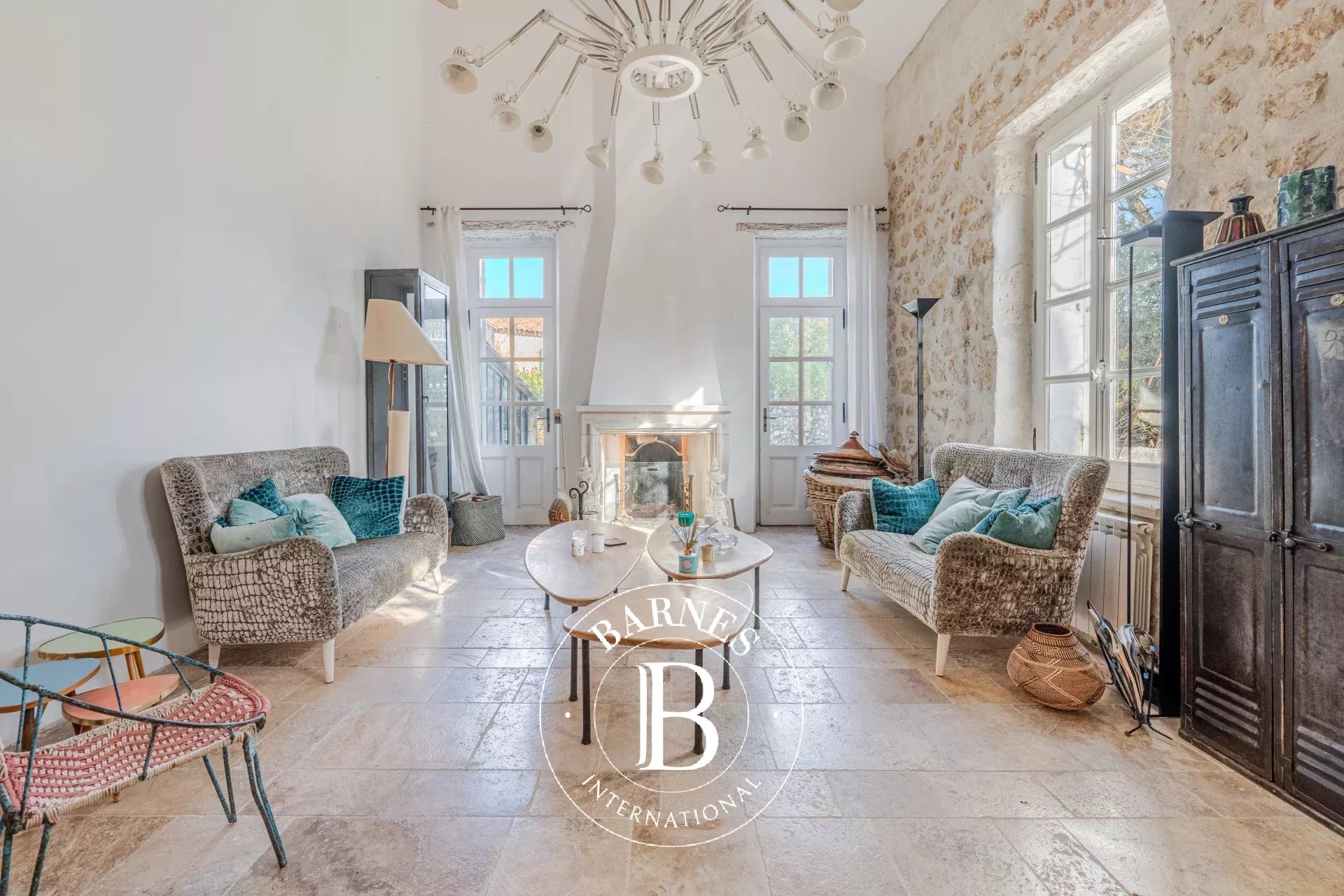 Maison Eygalières  -  ref 86443213 (picture 1)