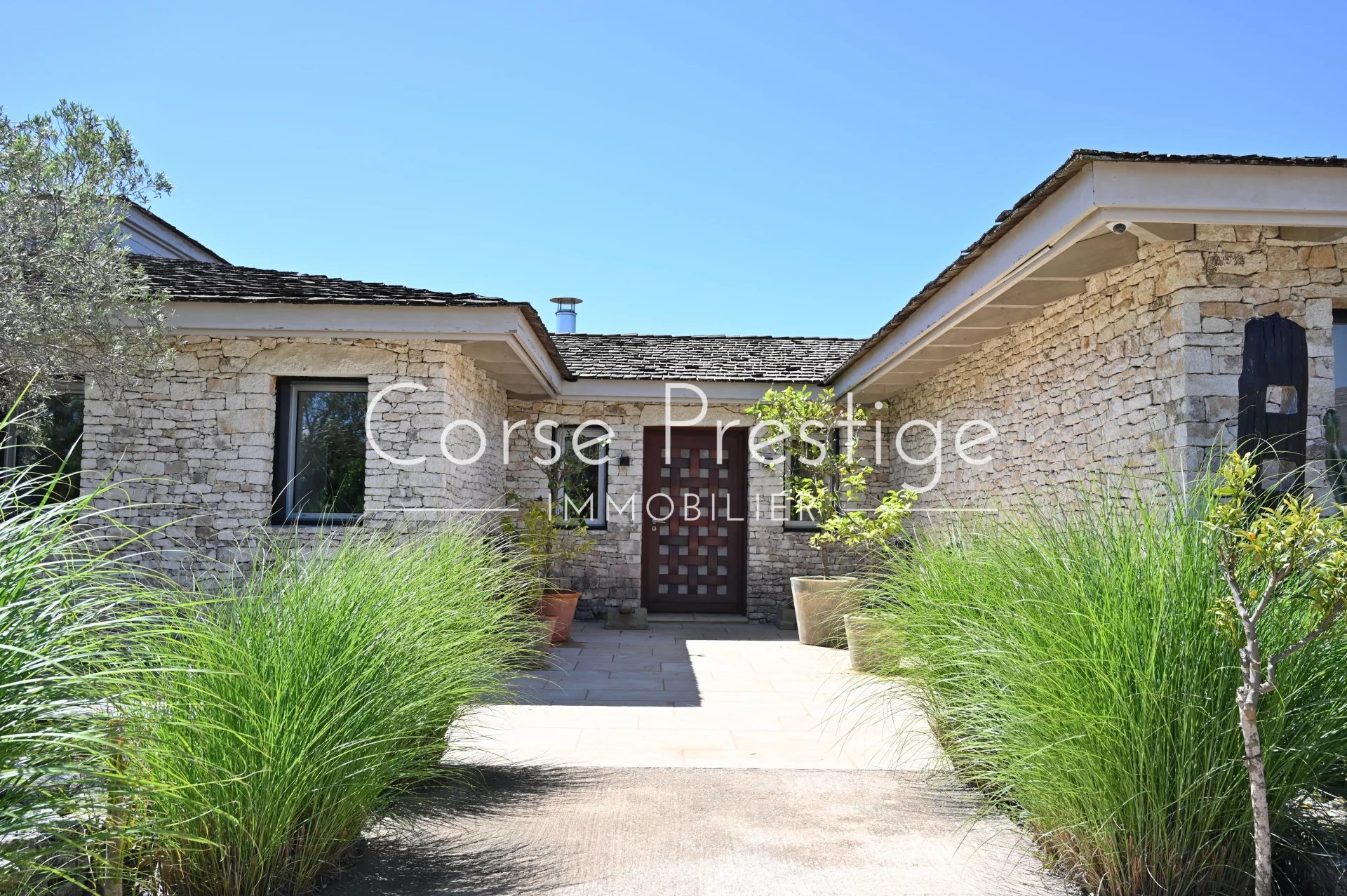 seafront villa - private domaine - bonifacio - south corsica image2