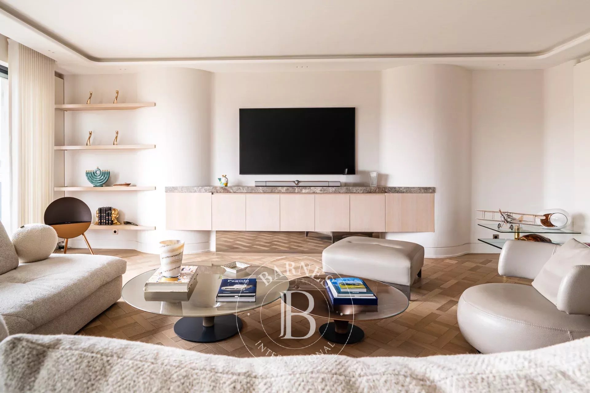 Paris  - Apartment 2 Bedrooms - picture 10