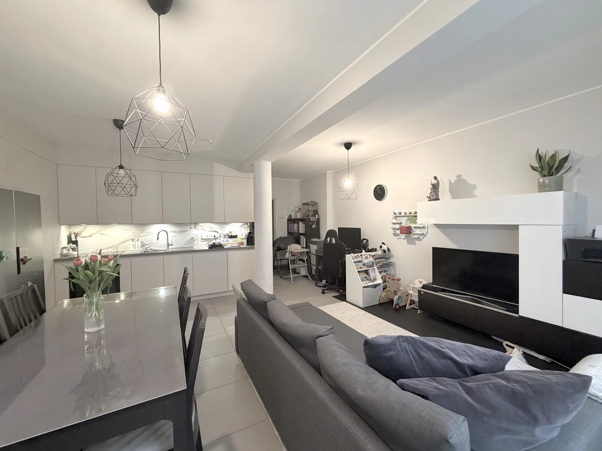 Agence immobilière de AXHOME IMMO SARL