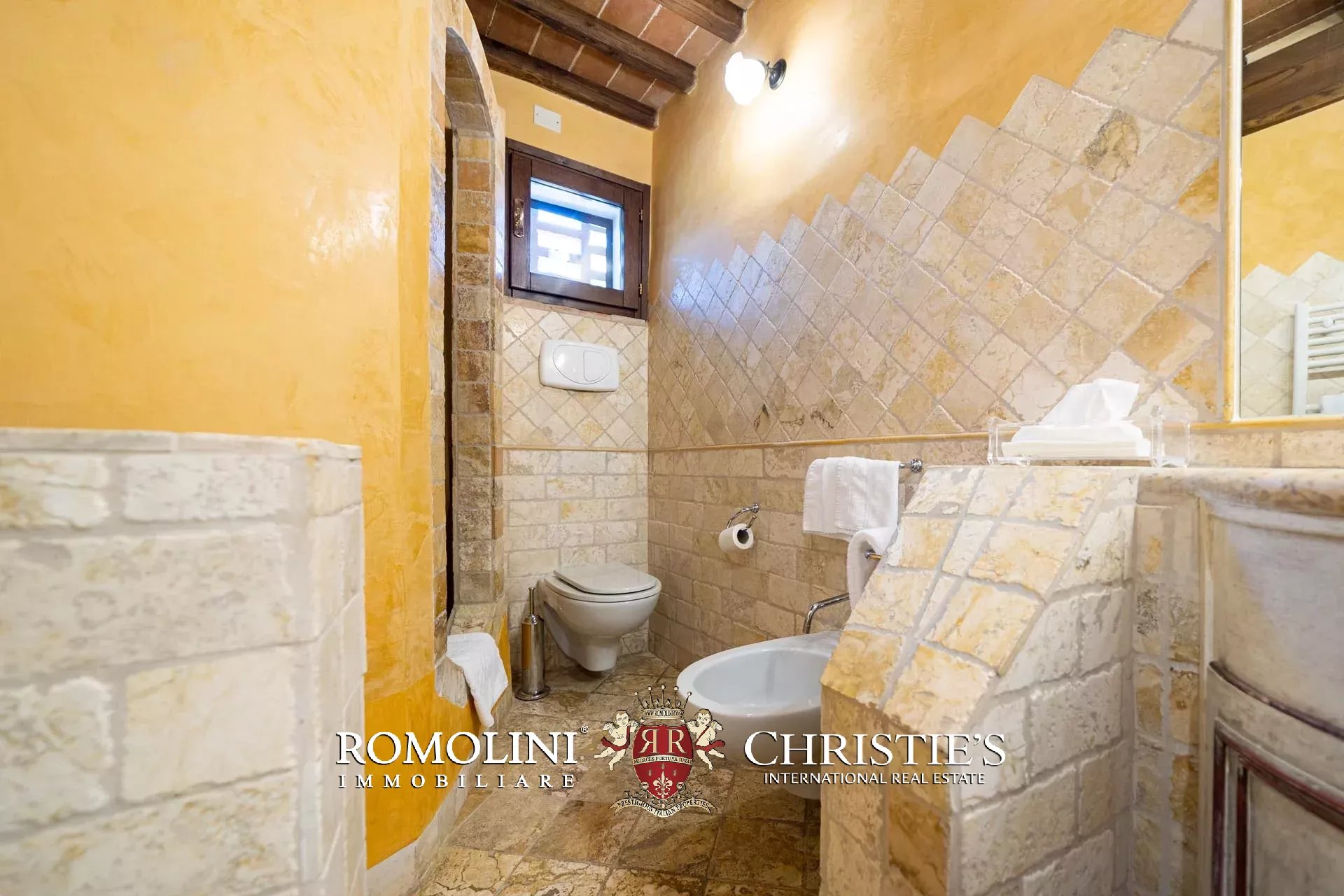 14 Bedroom Villa/Townhouse's Image 94