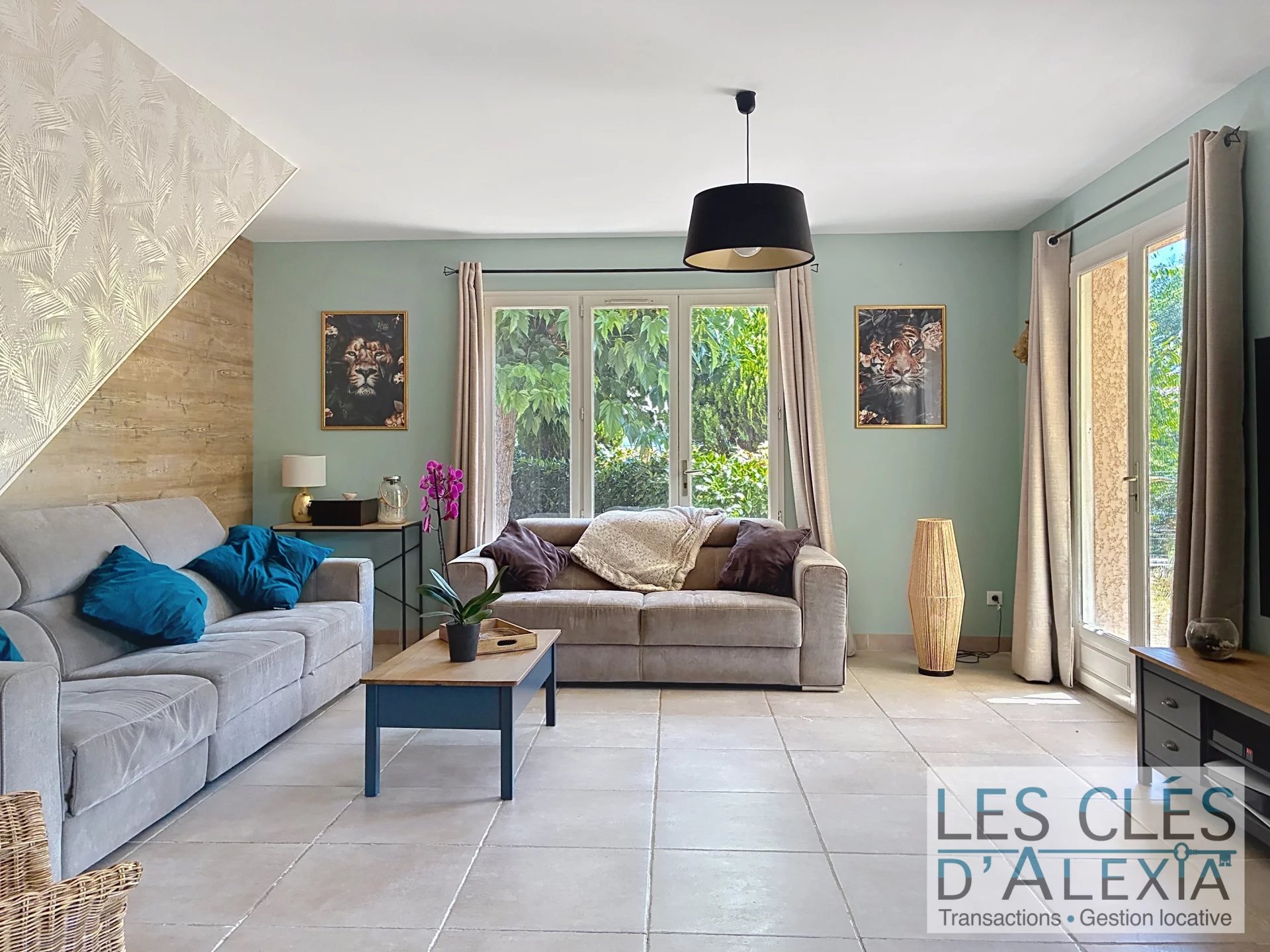 Agence immobilière de 