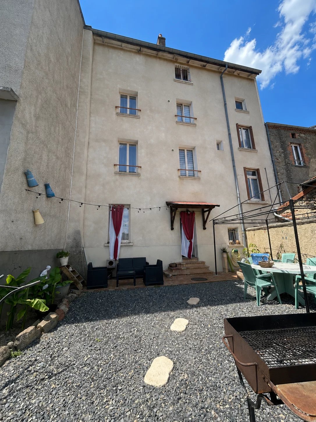 Maison de caractère 196 m² – Fort potentiel – Ardes-sur-Couze