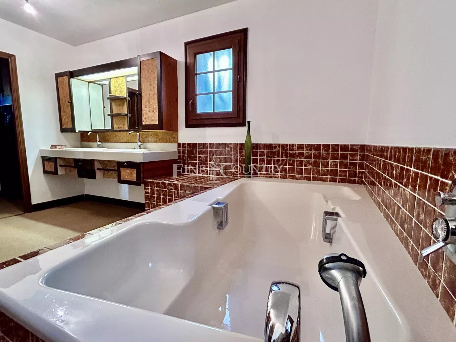 Photo of For sale property in Cabris