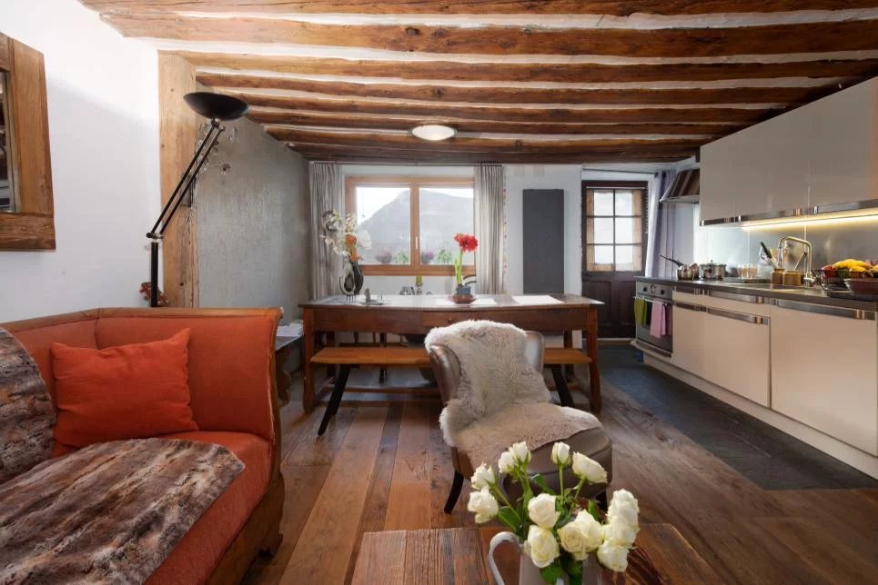 Chalet traditionel de 3 appartements