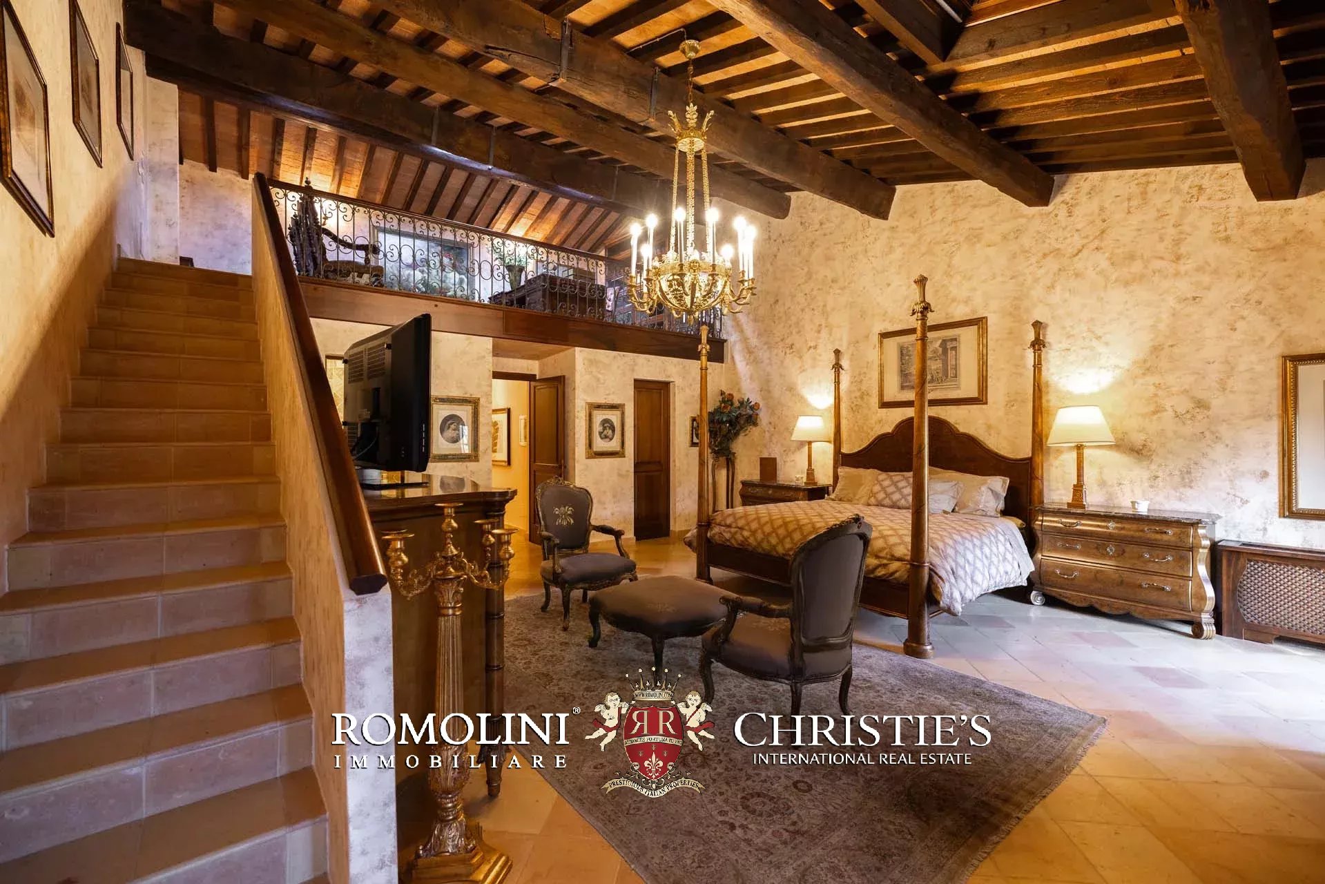 37 Bedroom Villa/Townhouse's Image 193