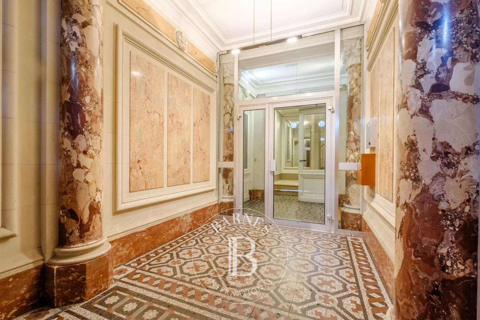 Daire Paris 7ème - picture 14