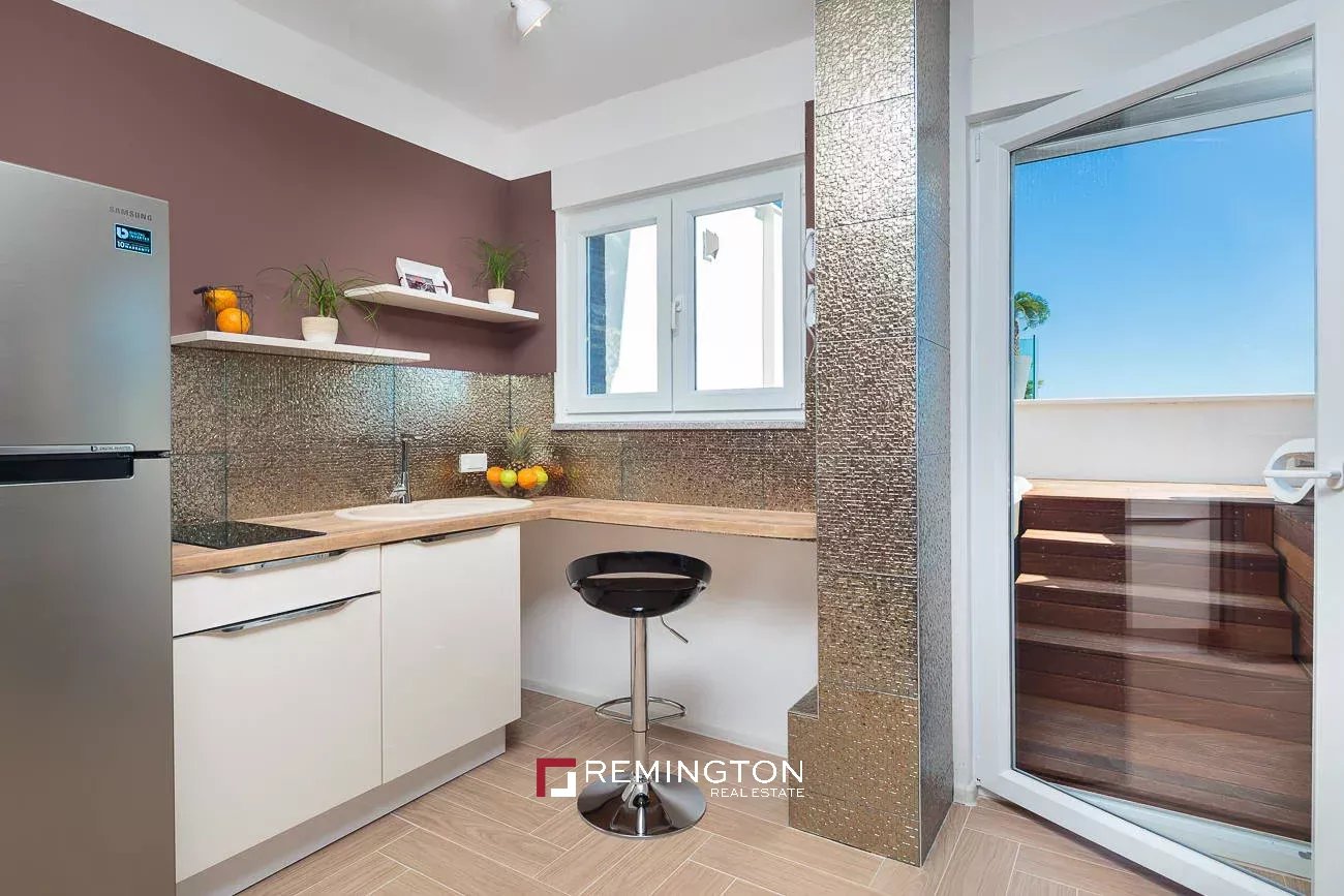 5 Bedroom Villa/Townhouse's Image 31