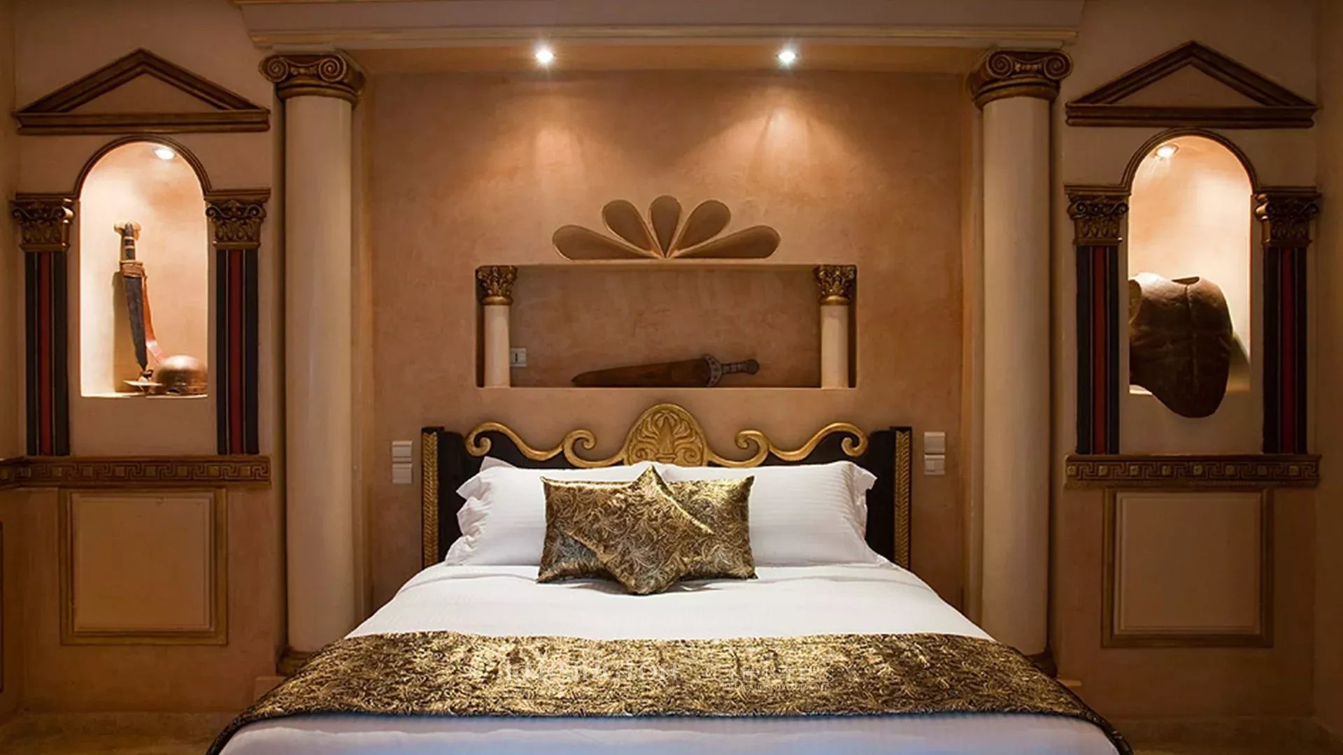 7 Bedroom Villa/Townhouse's Image 23