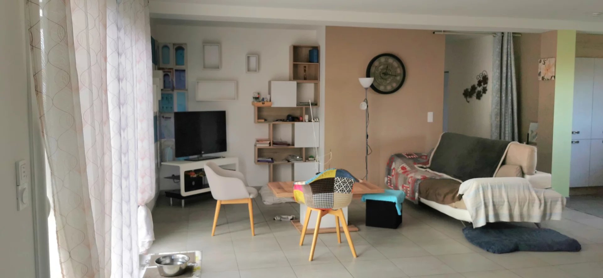 Villa Plain PIed T4 piscine sur 1100 m2 de terrain  + studio