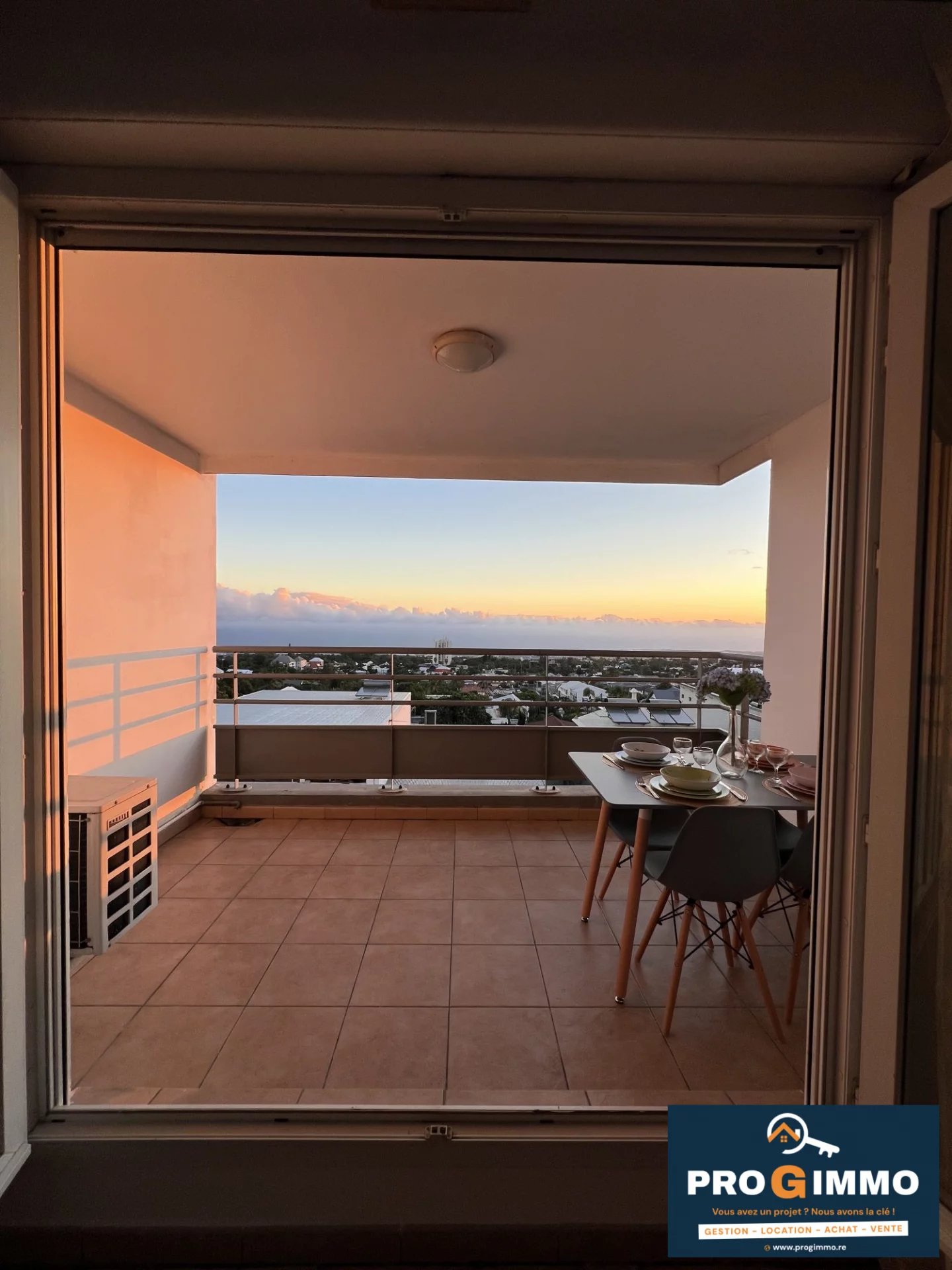 T2 CENTRE VILLE TAMPON