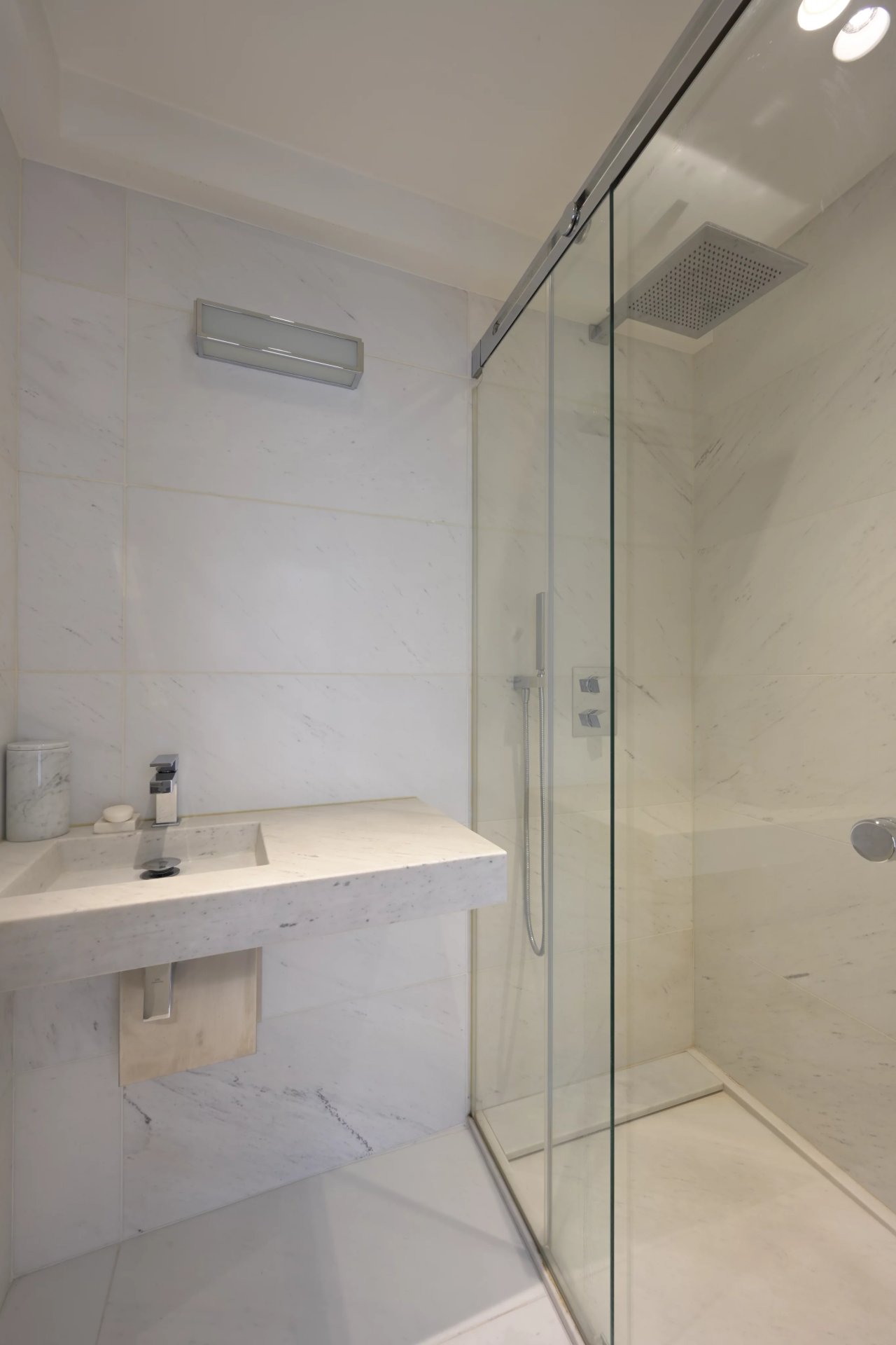 3 Bedroom Apartment/Flat's Image 6