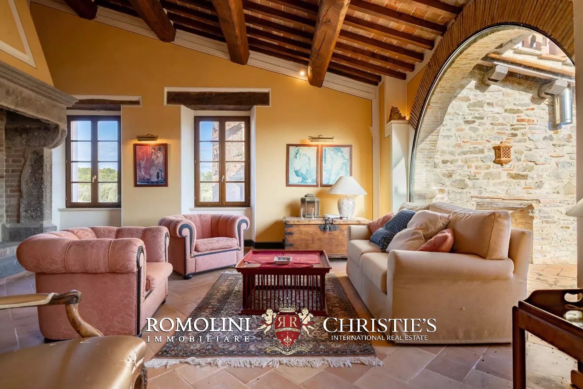 10 Bedroom Villa/Townhouse's Image 107
